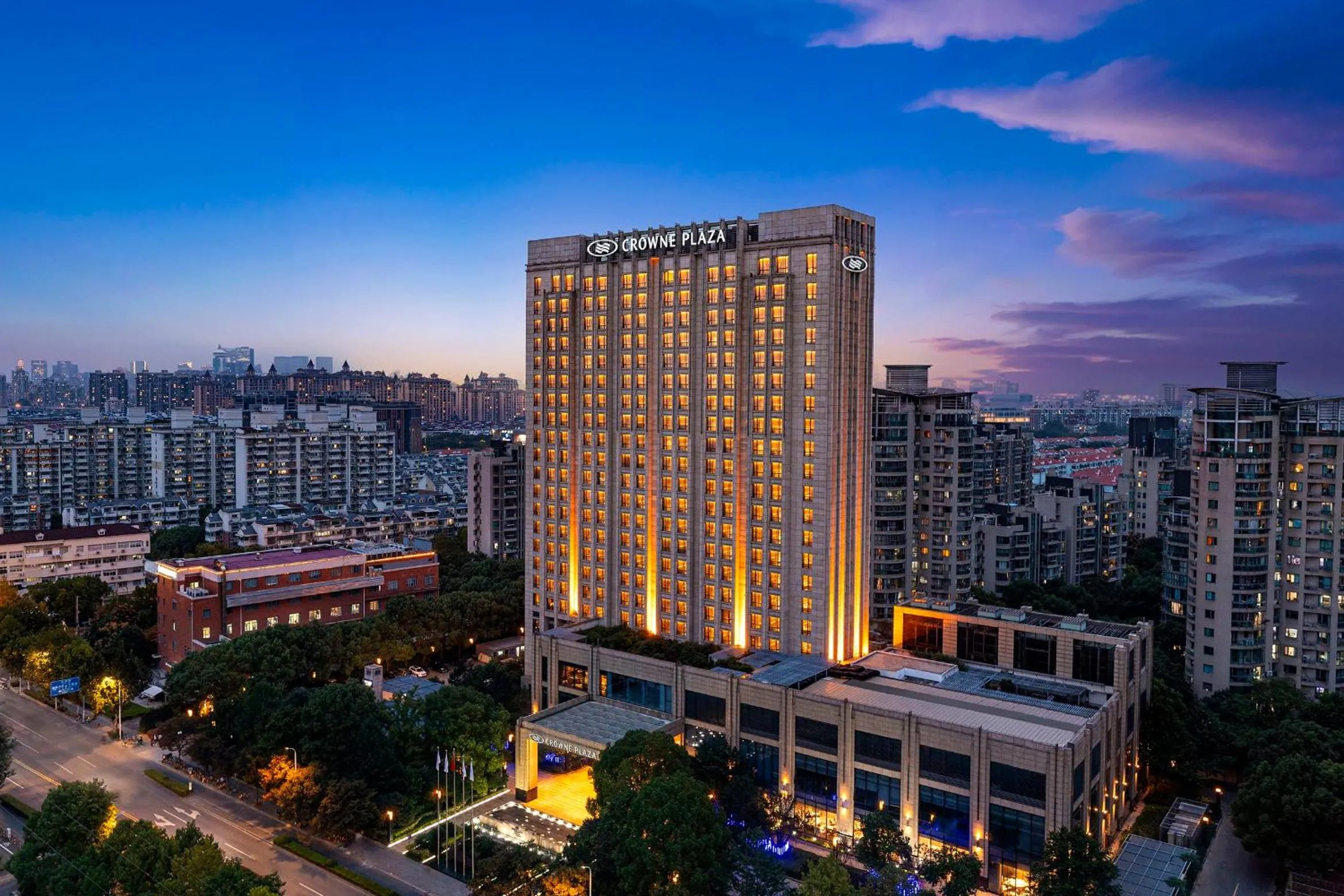Property building in Crowne Plaza Shanghai Jinxiu by IHG