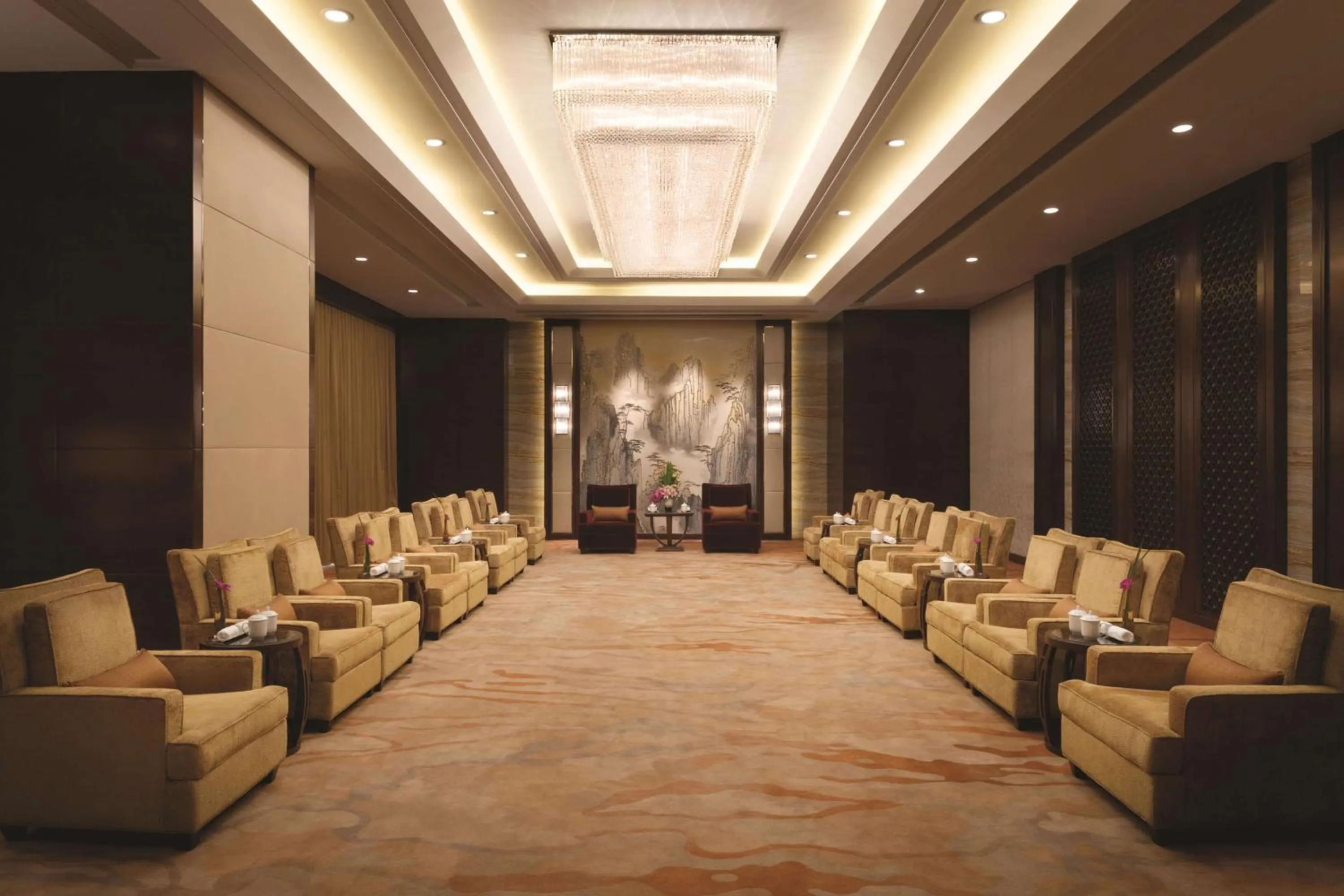 On site in Shangri-La Hefei