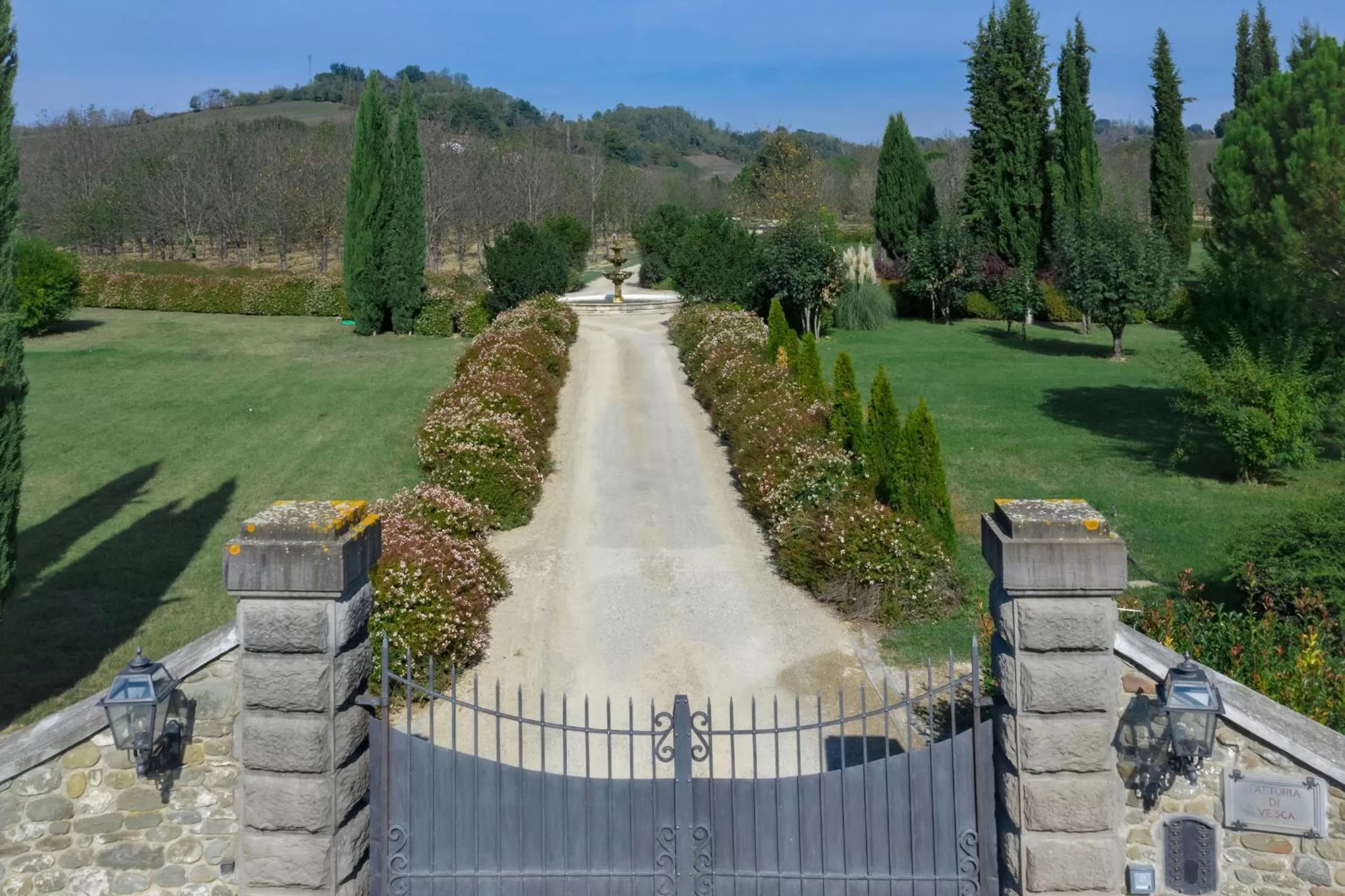 Property building in Viesca Toscana Suites & Villas