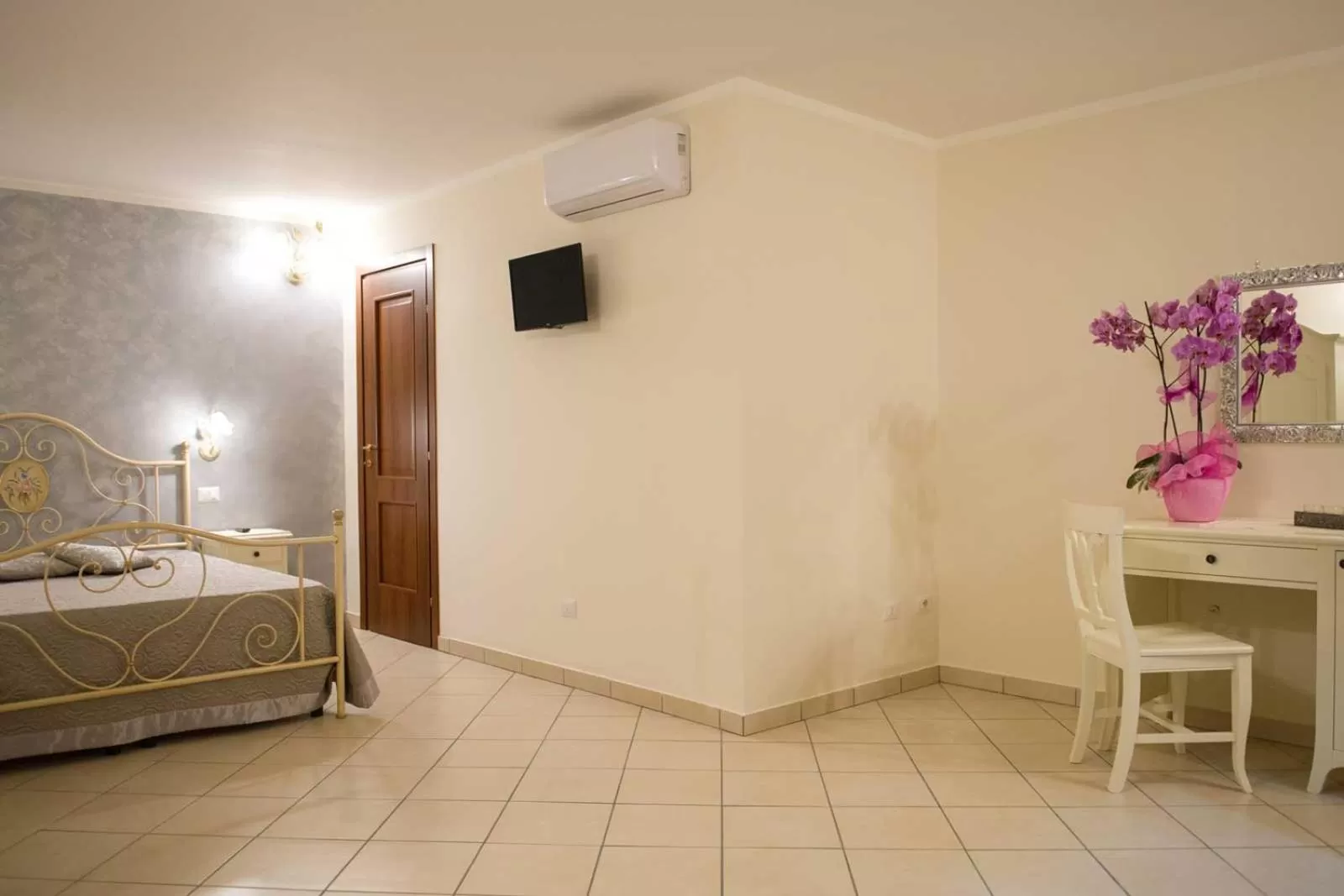 TV and multimedia, Bed in B&B Le due gioie