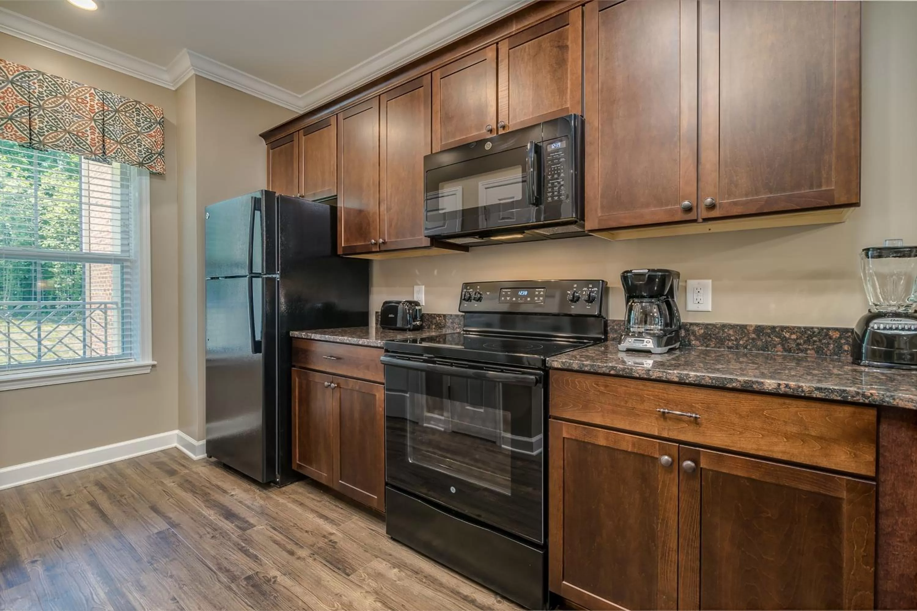 Kitchen or kitchenette in Holiday Inn Club Vacations Williamsburg Resort