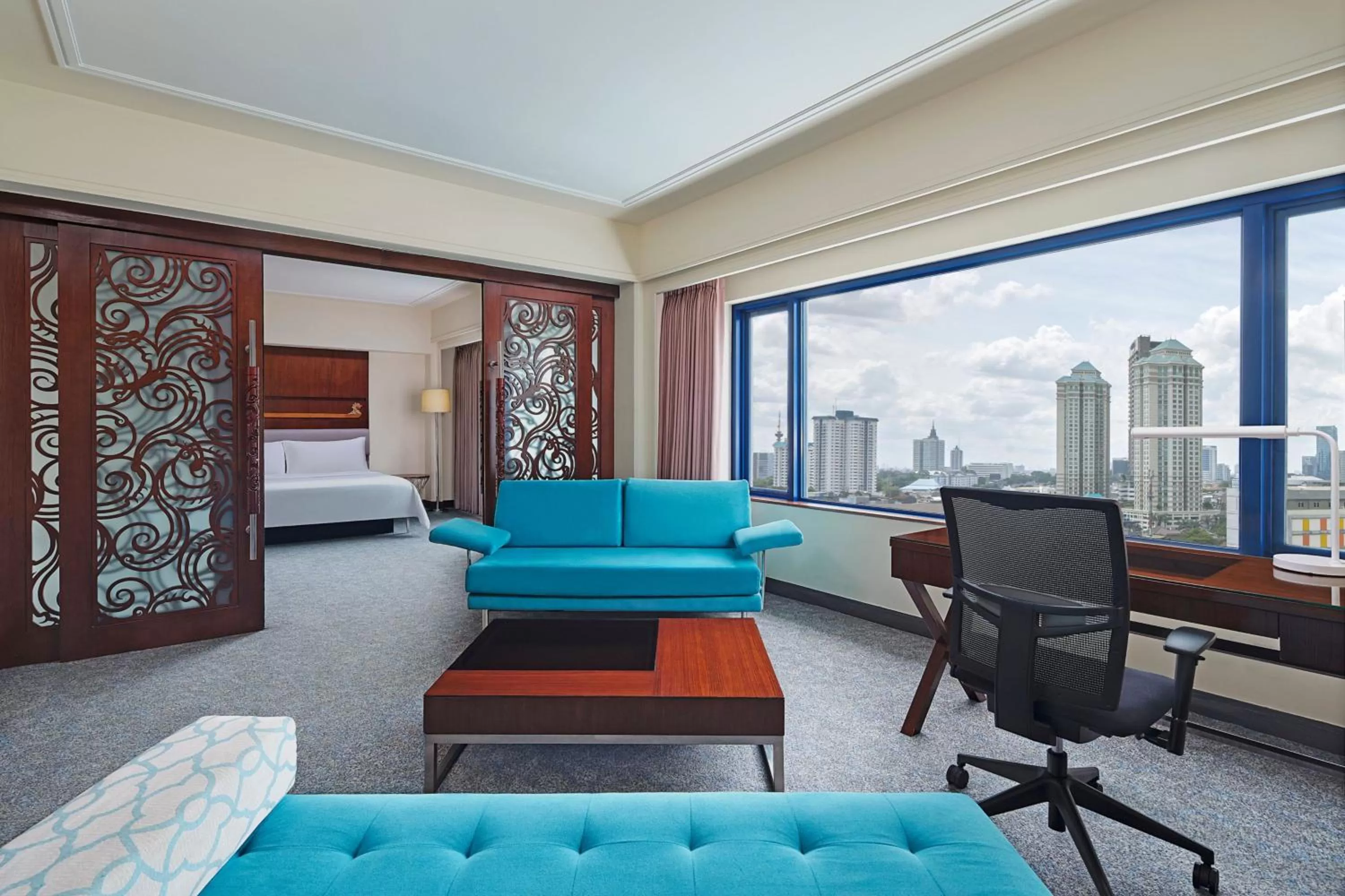 Photo of the whole room in Le Meridien Jakarta