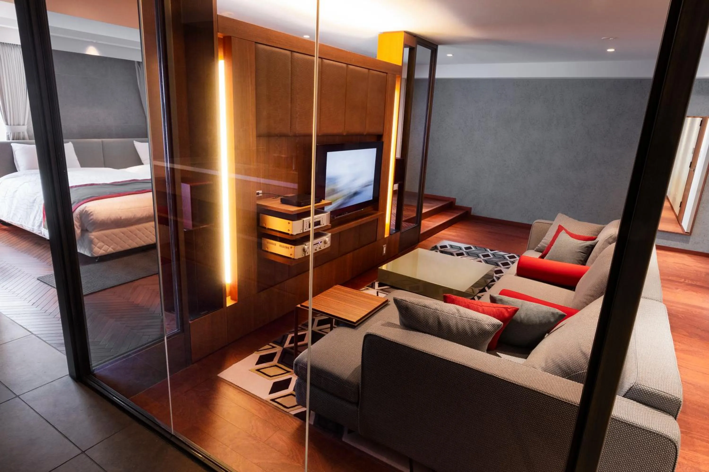 Photo of the whole room, Bed in Kitayuzawa Mori no soraniwa