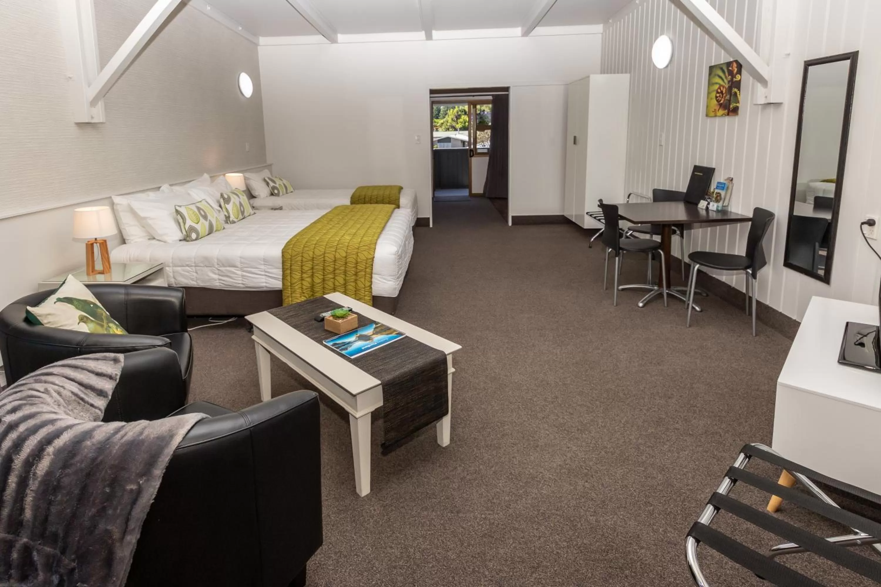 Photo of the whole room, Bed in ASURE Explorer Motel & Apartments