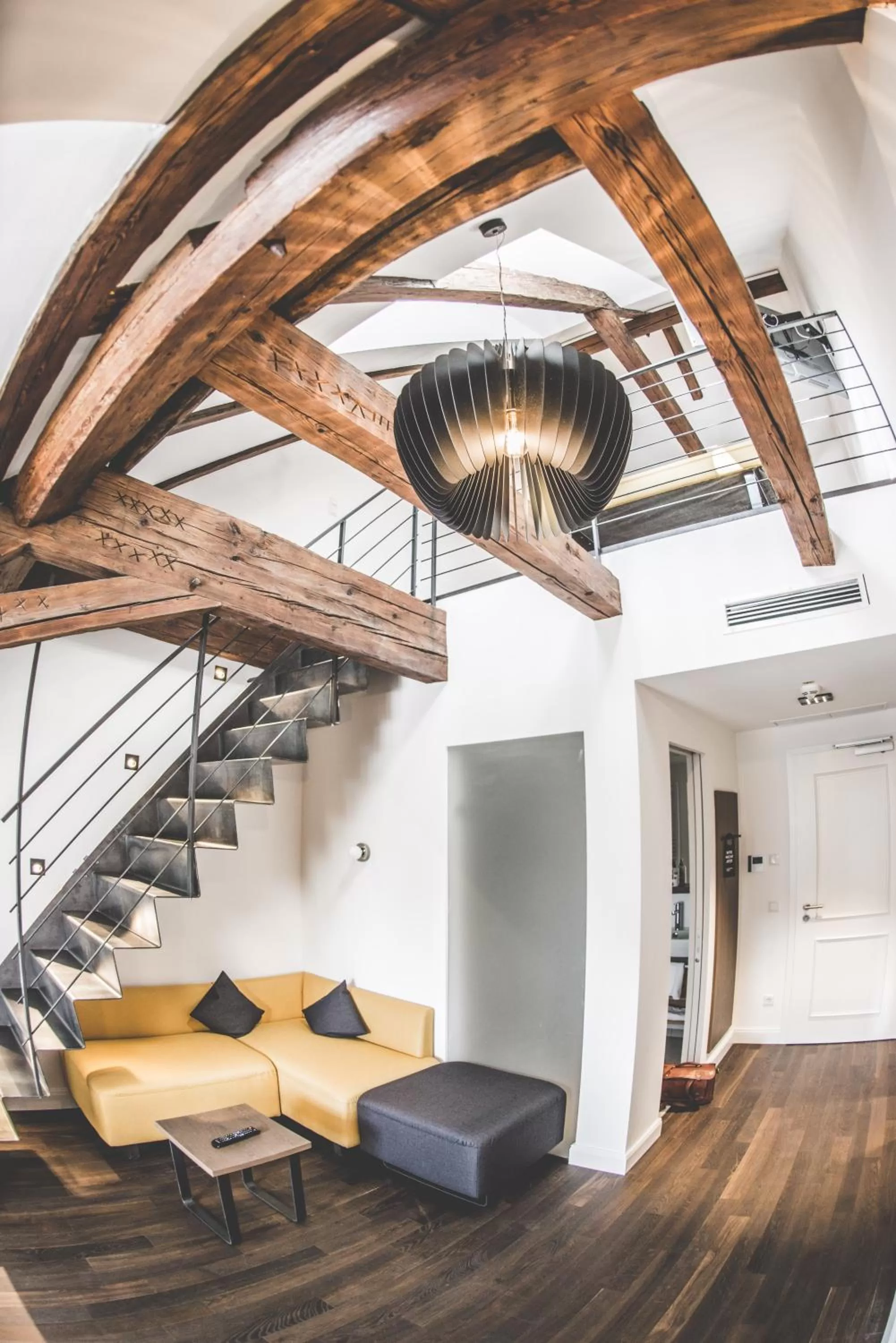 Decorative detail in Hotel Münchner Hof