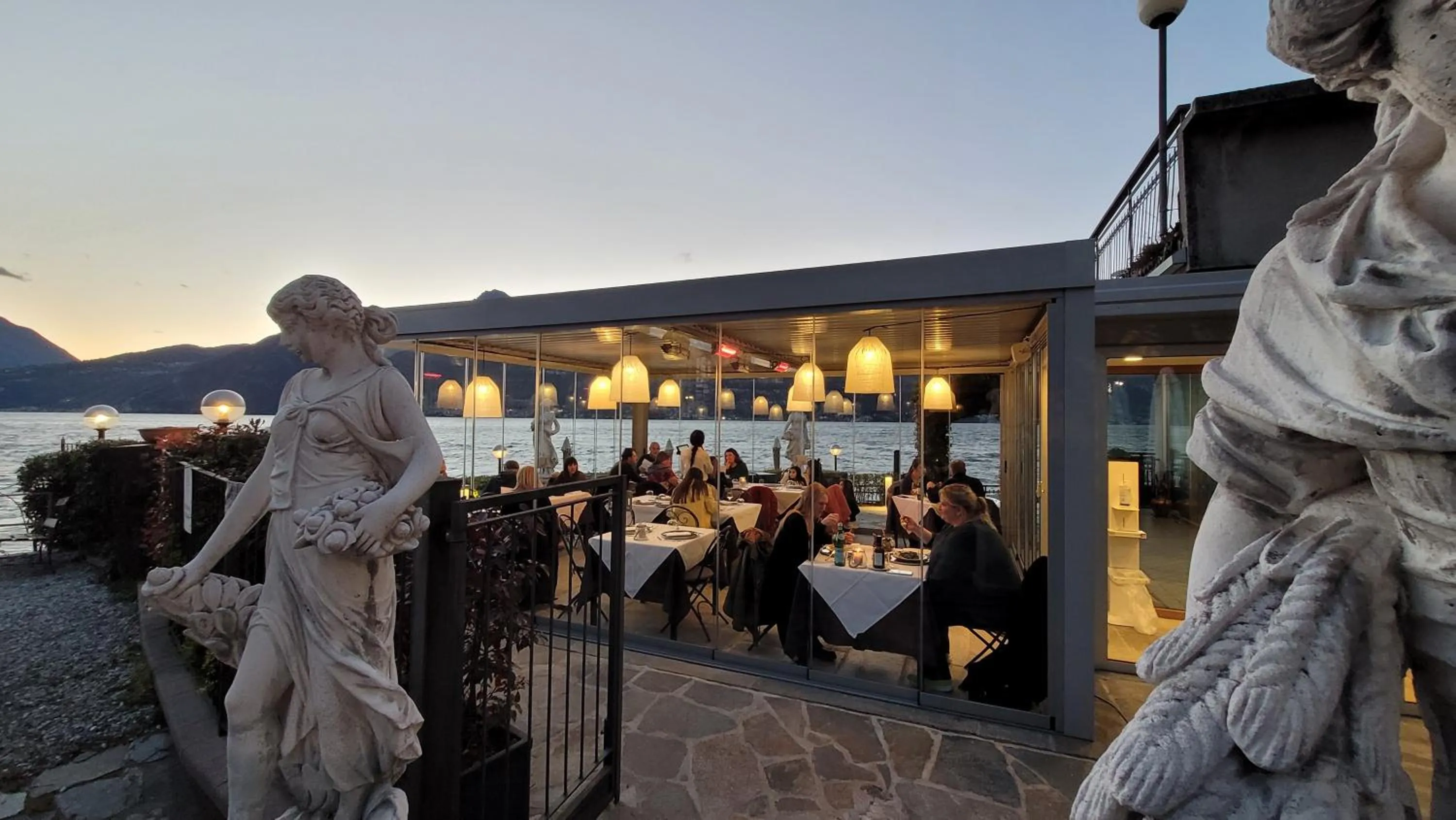 Restaurant/places to eat in Hotel Meridiana