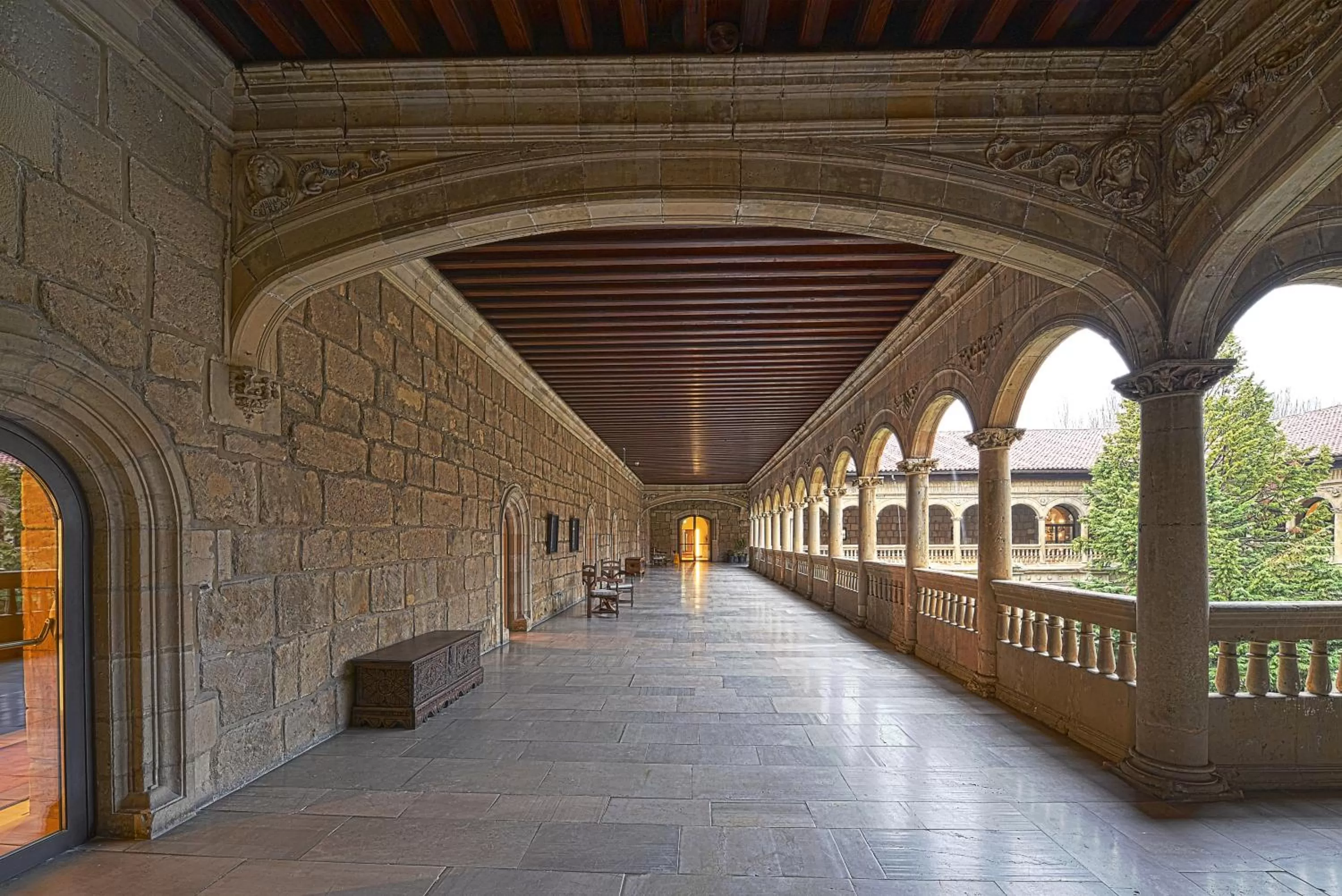 Property building in Parador de Turismo de León