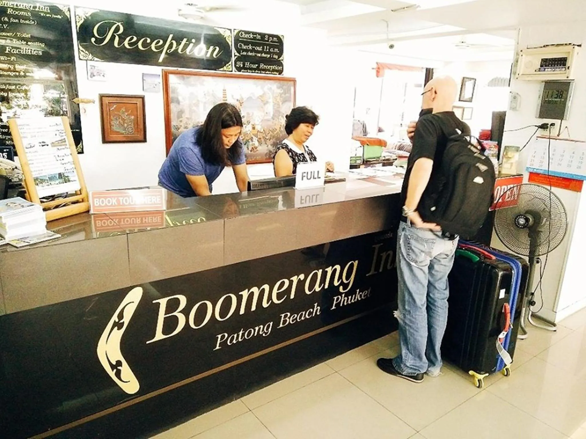Lobby or reception in Boomerang Inn