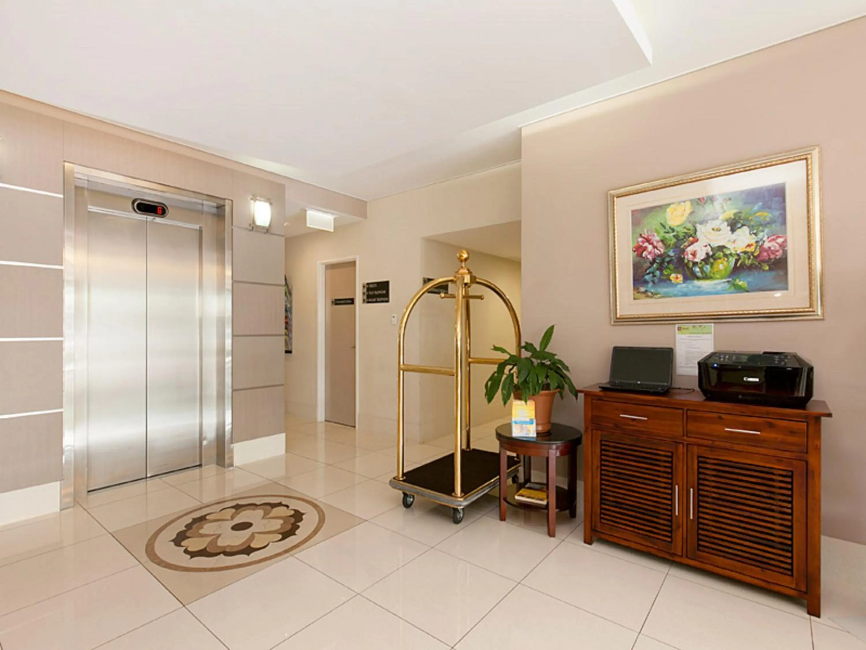 Business facilities in Hotel Gloria