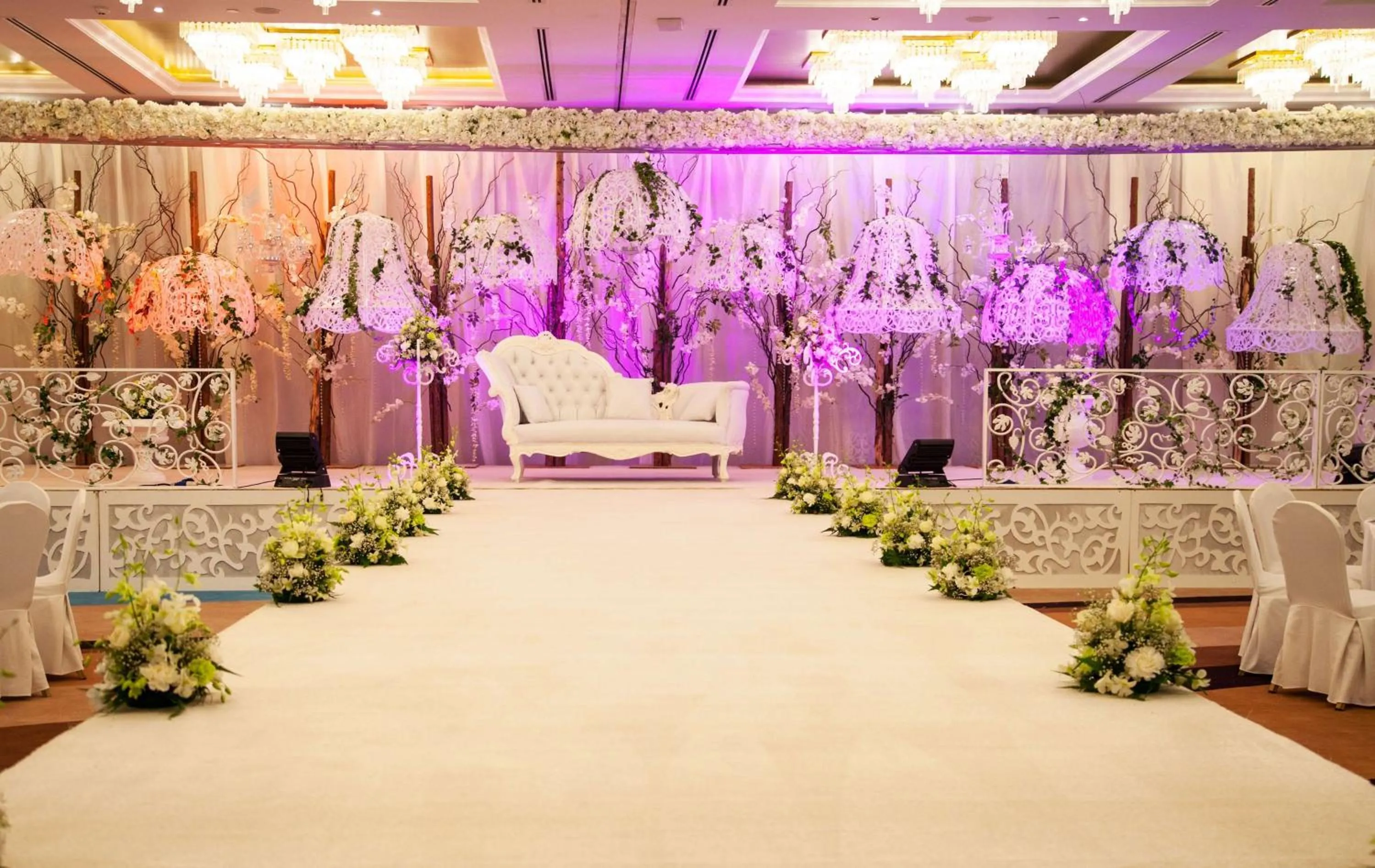 wedding in Radisson Blu Hotel, Dubai Deira Creek
