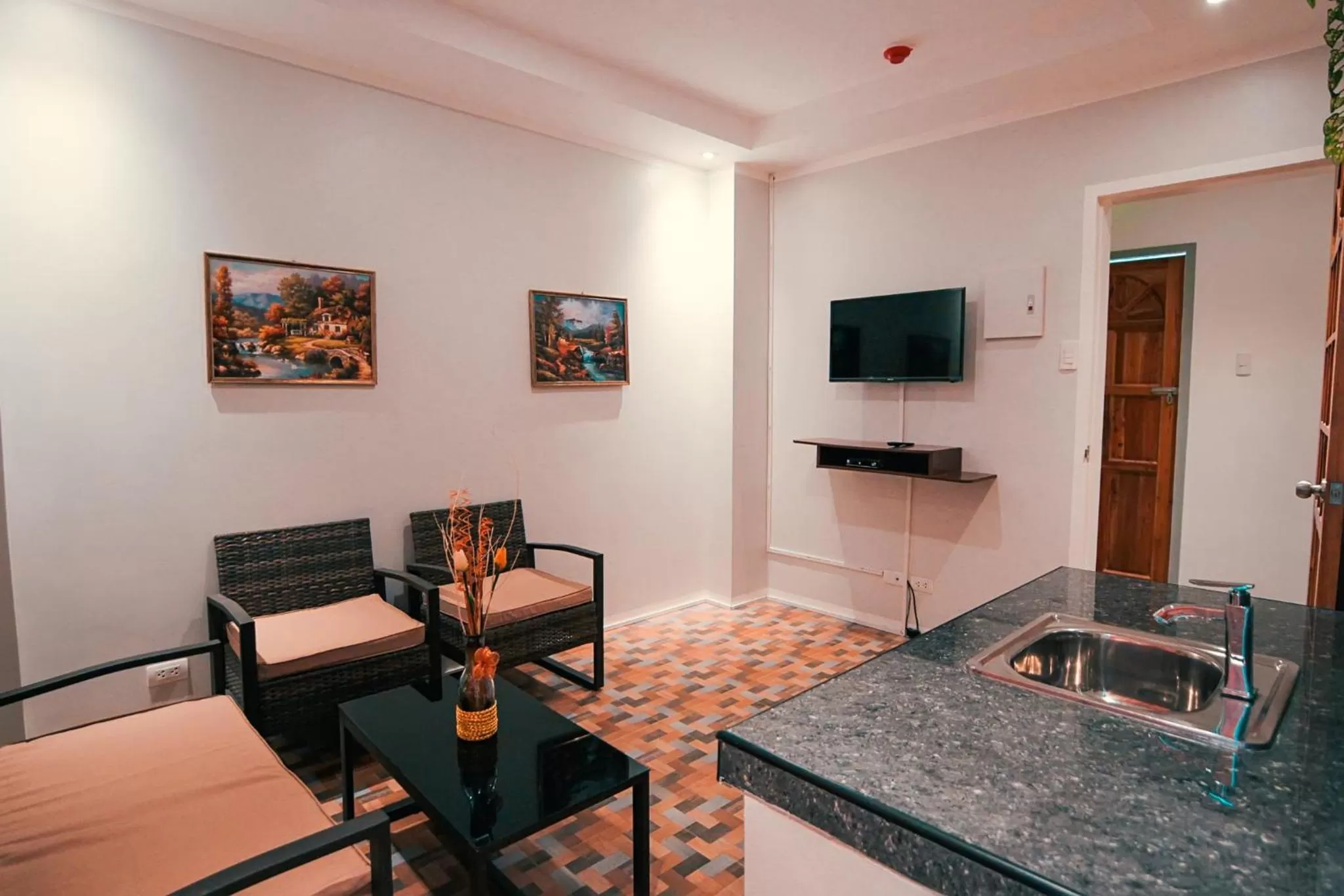 Kingswick Residences & Lodge