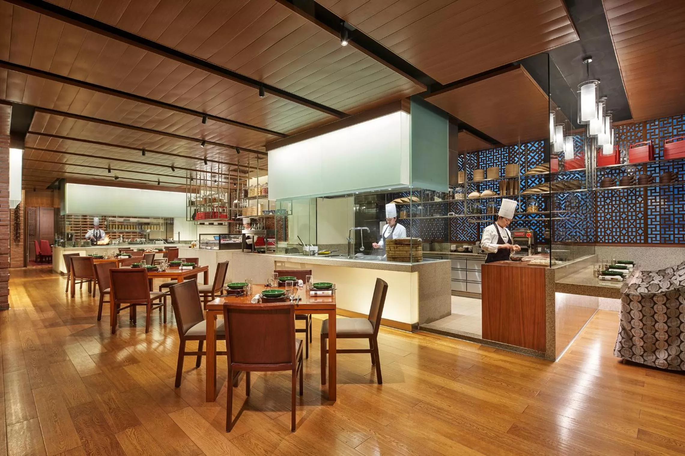 Restaurant/places to eat in Hyatt Regency Metropolitan Chongqing