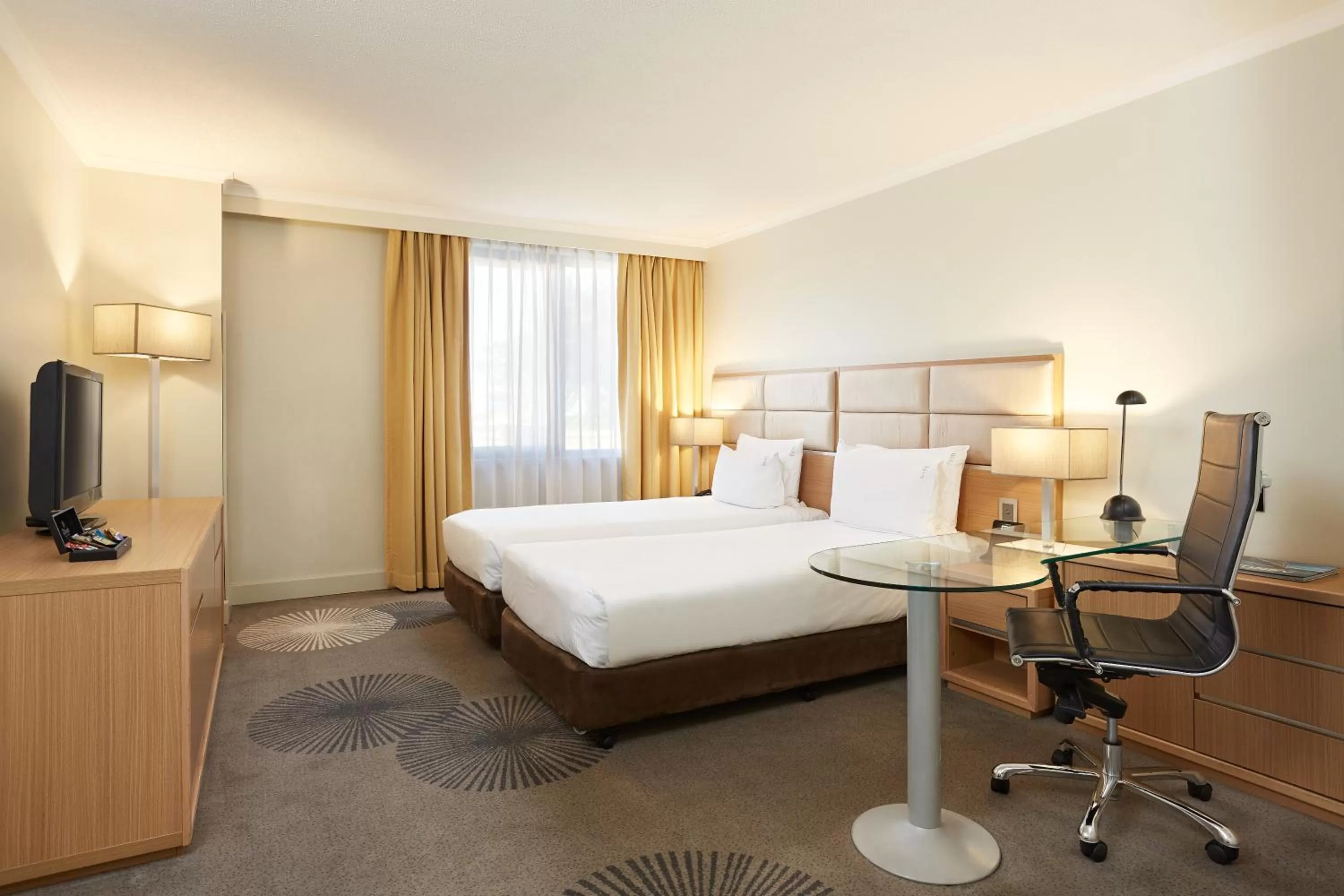 Bed in Holiday Inn Parramatta by IHG