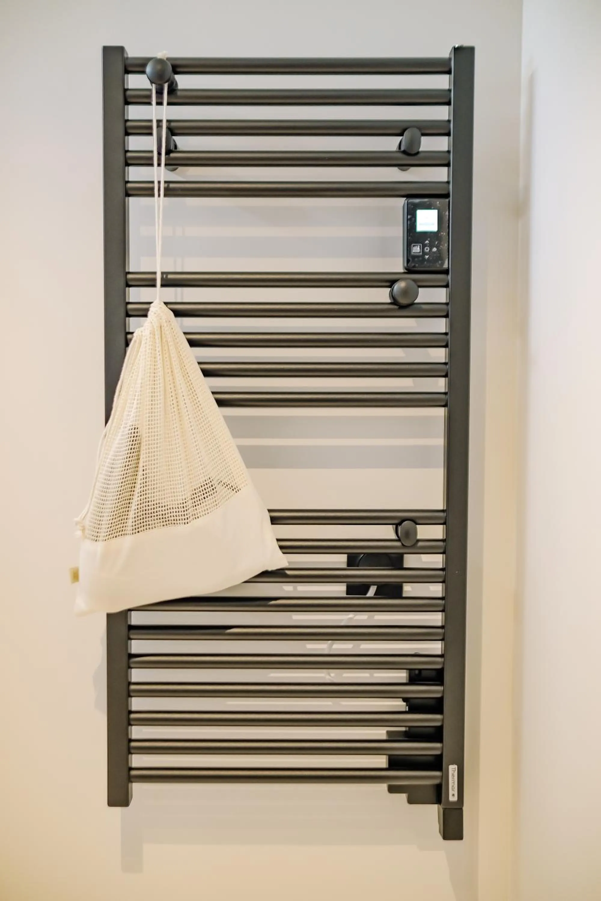 Bathroom in Live Hotels Bordeaux Lac