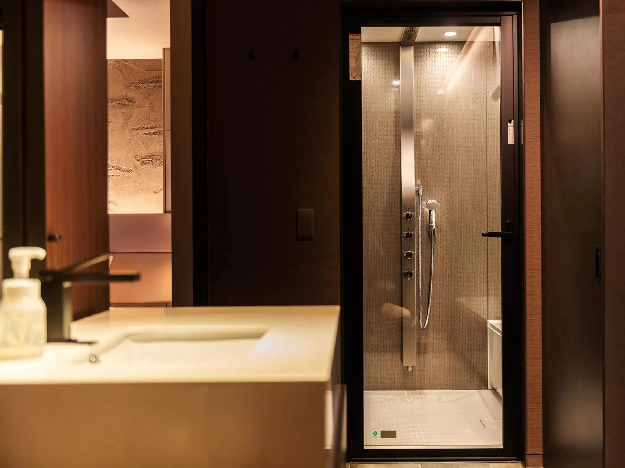 Shower in Tokyu Stay Kyoto Sakaiza Shijo Kawaramachi