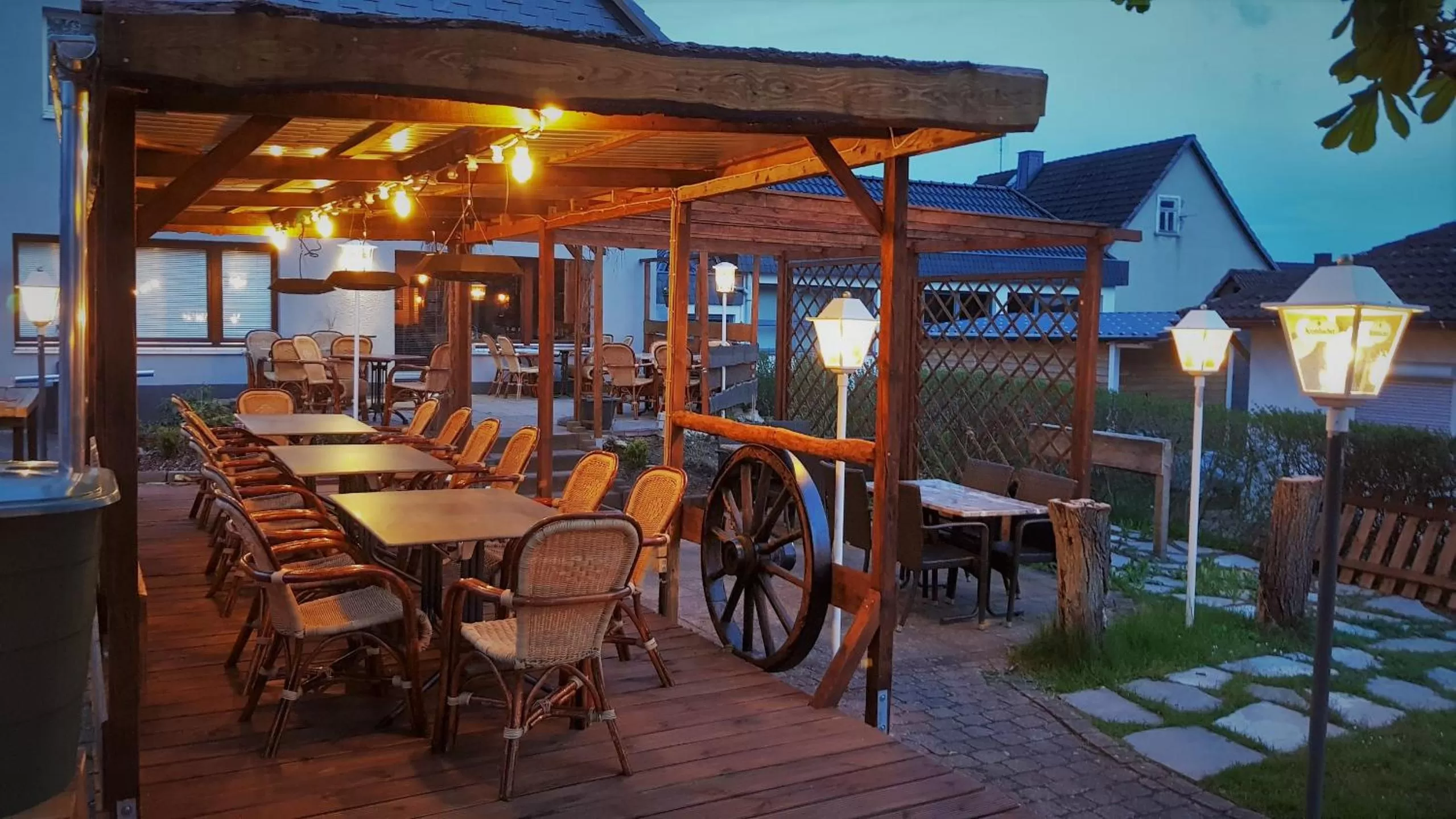 Property building in Roastineer Hotel