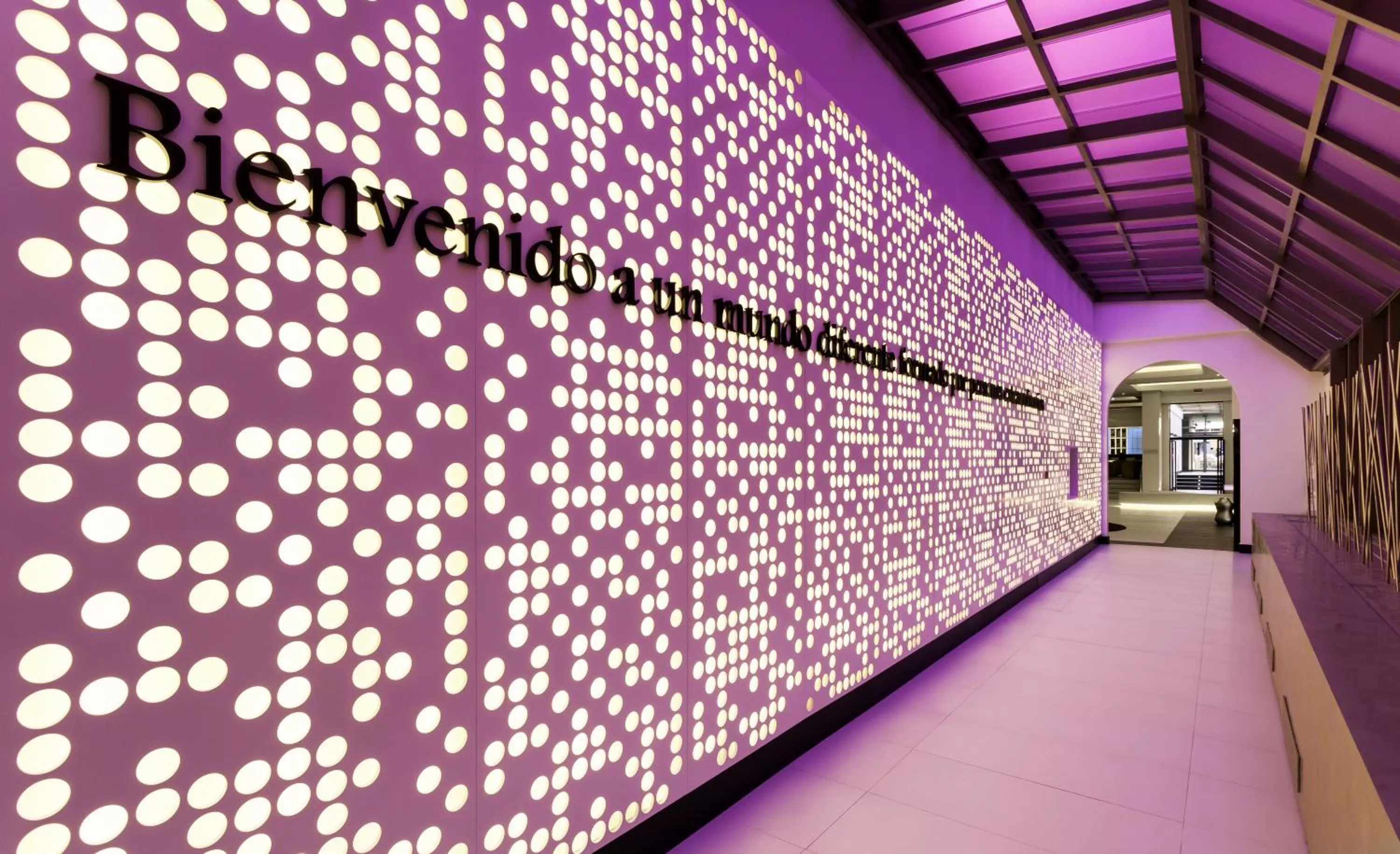 Facade/entrance in Ilunion Suites Madrid