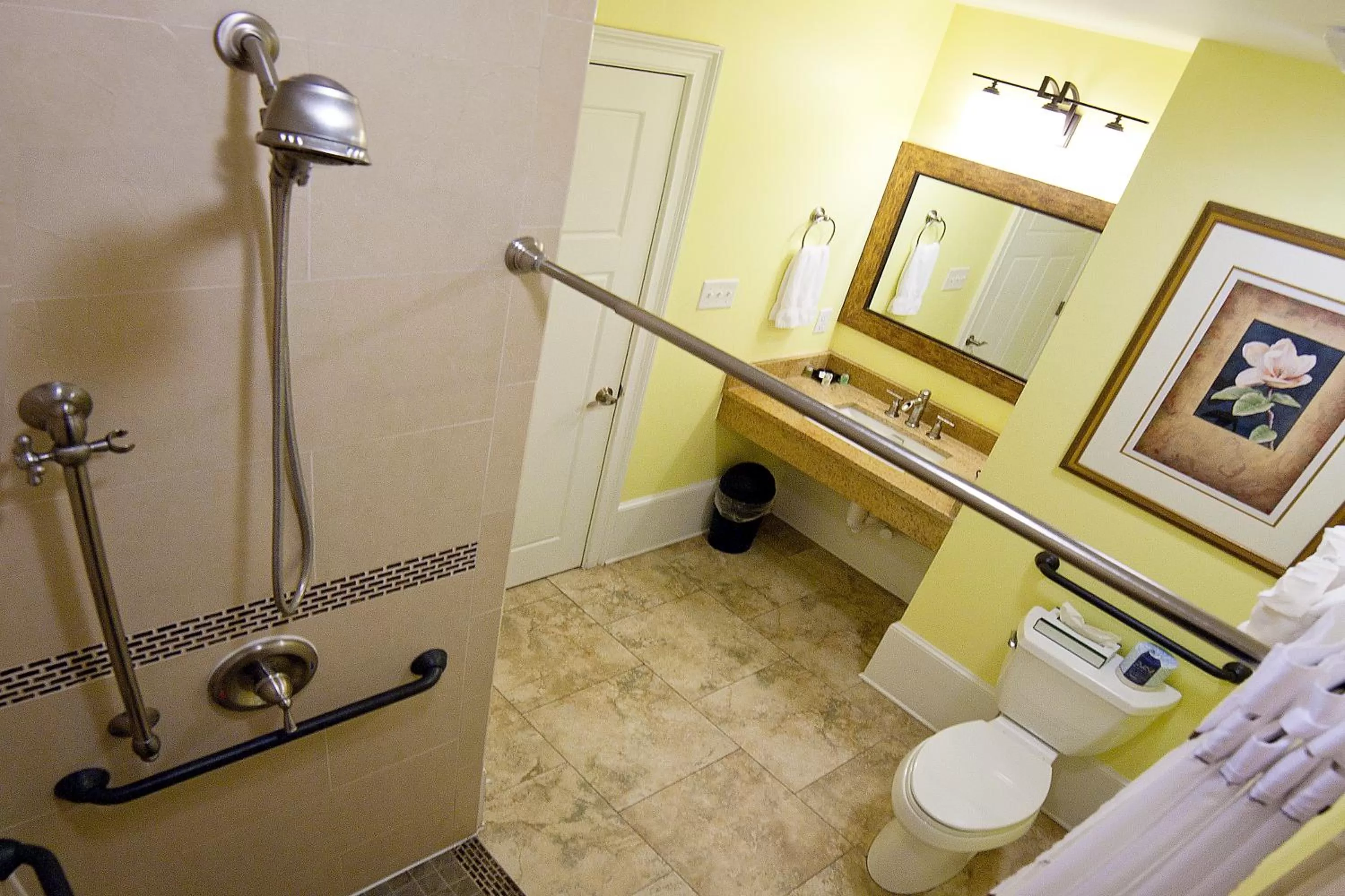 Bathroom in DeSoto Beach Gardens