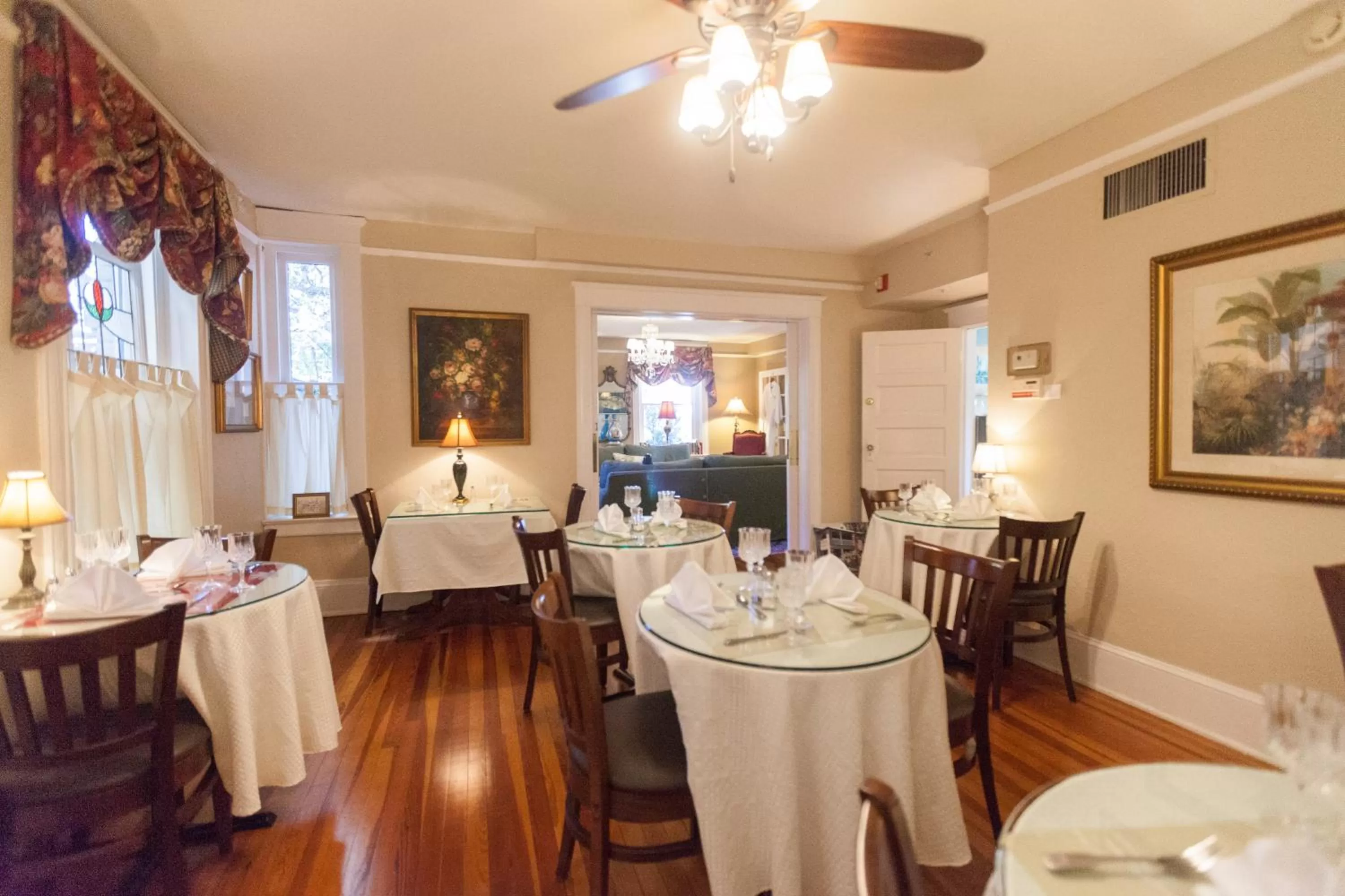 Dining area, Restaurant/Places to Eat in Inn on Charlotte