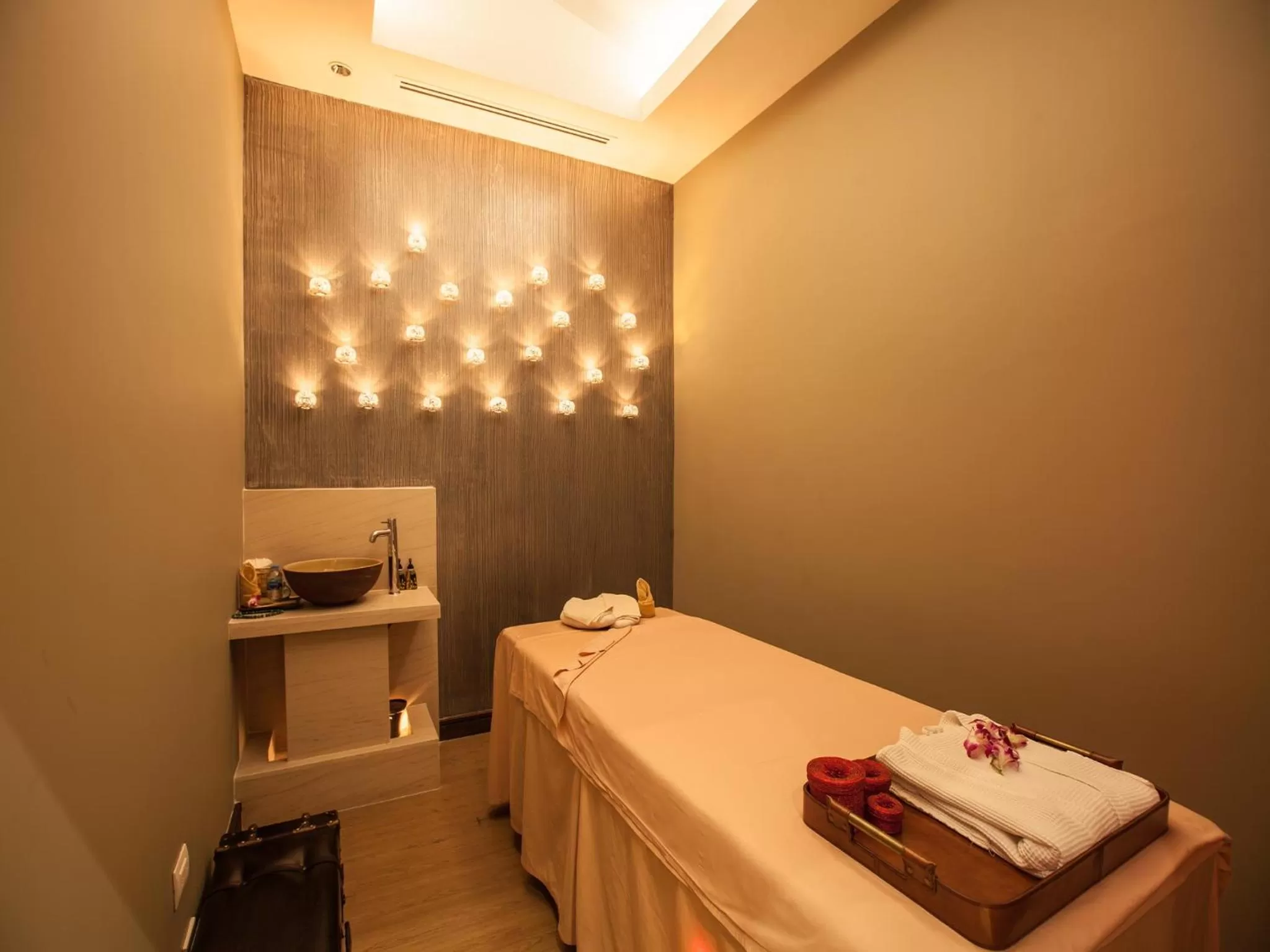 Spa and wellness centre/facilities in Arnoma Hotel Bangkok