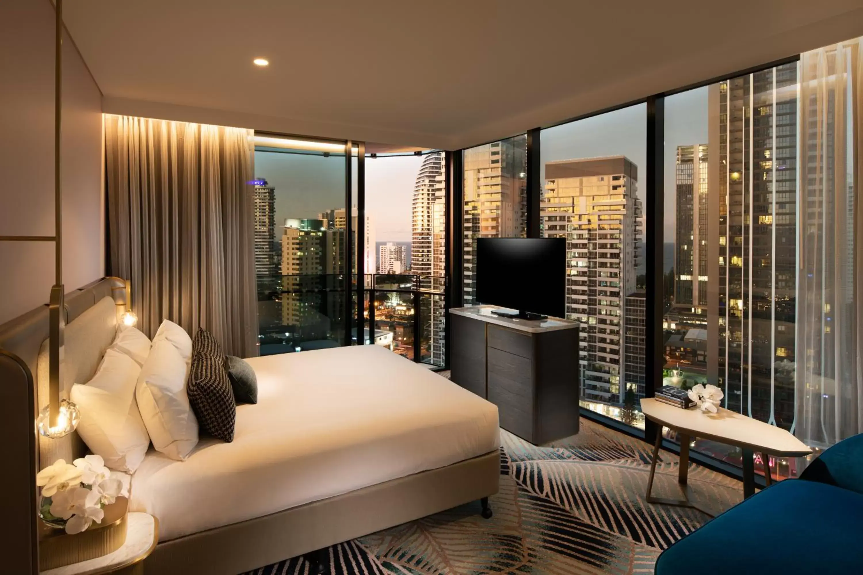 Deluxe King Panoramic in Dorsett Gold Coast Deluxe King Panoramic in Dorsett Gold Coast