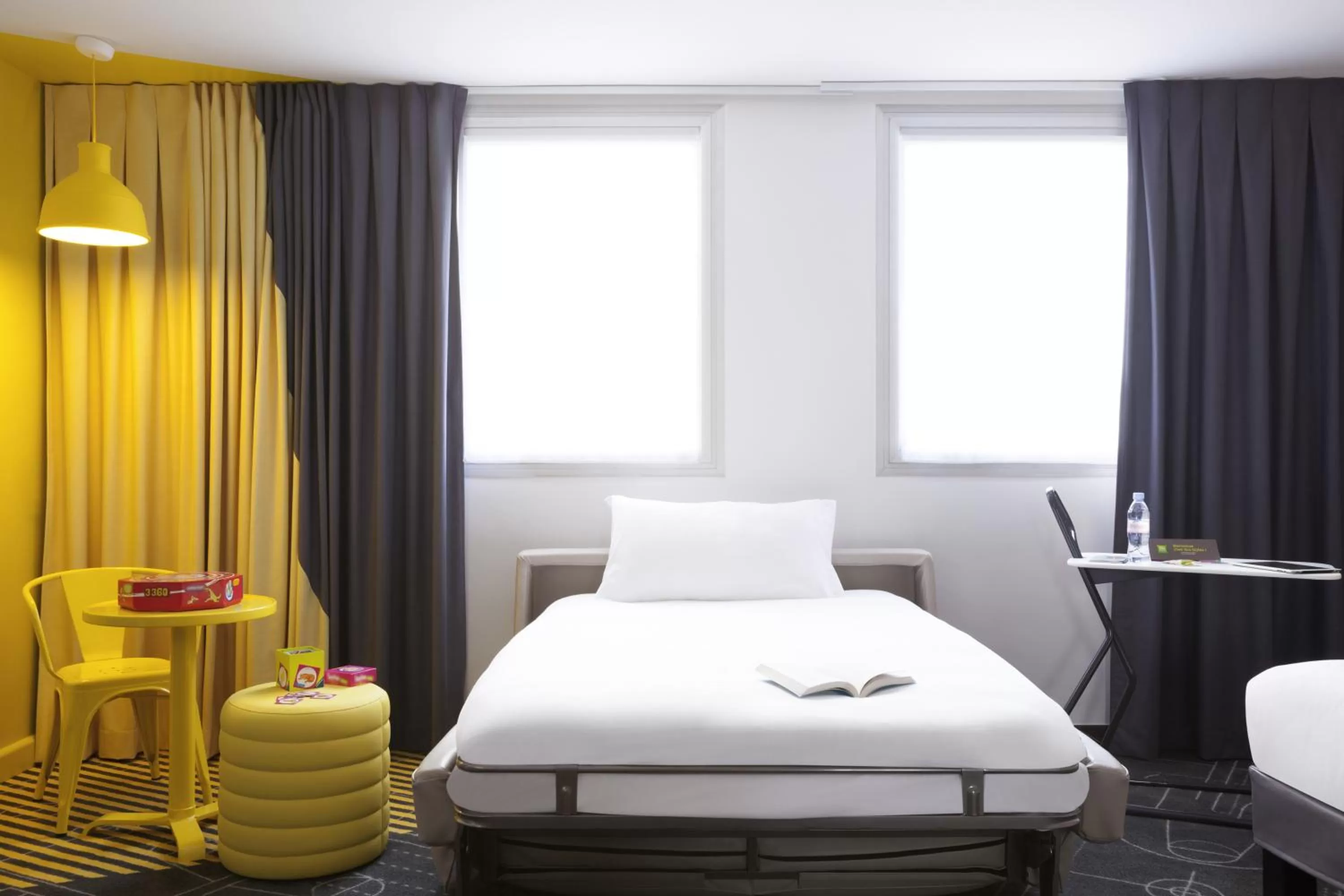 Photo of the whole room, Bed in Ibis Styles Paris Massena Olympiades