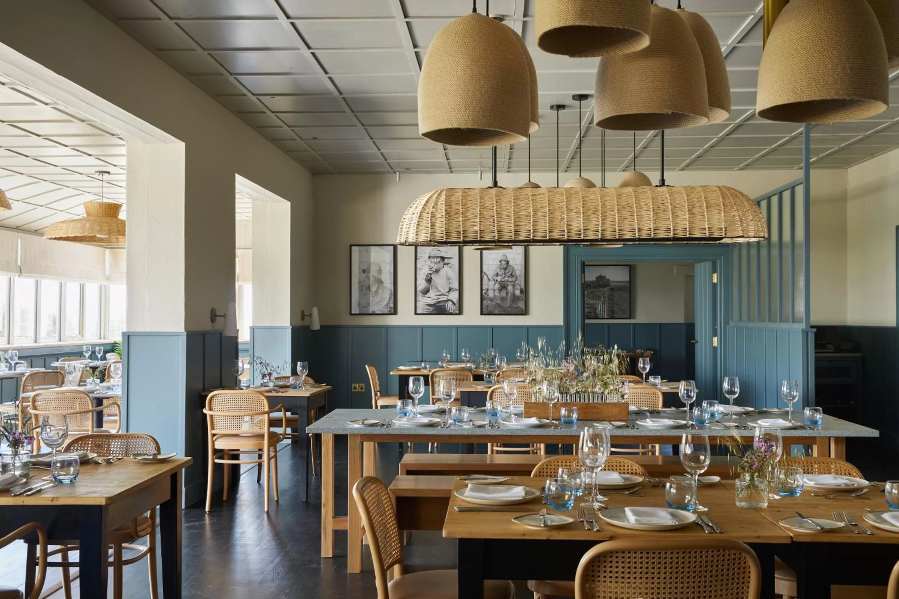 Restaurant/places to eat in Moonfleet Manor Hotel