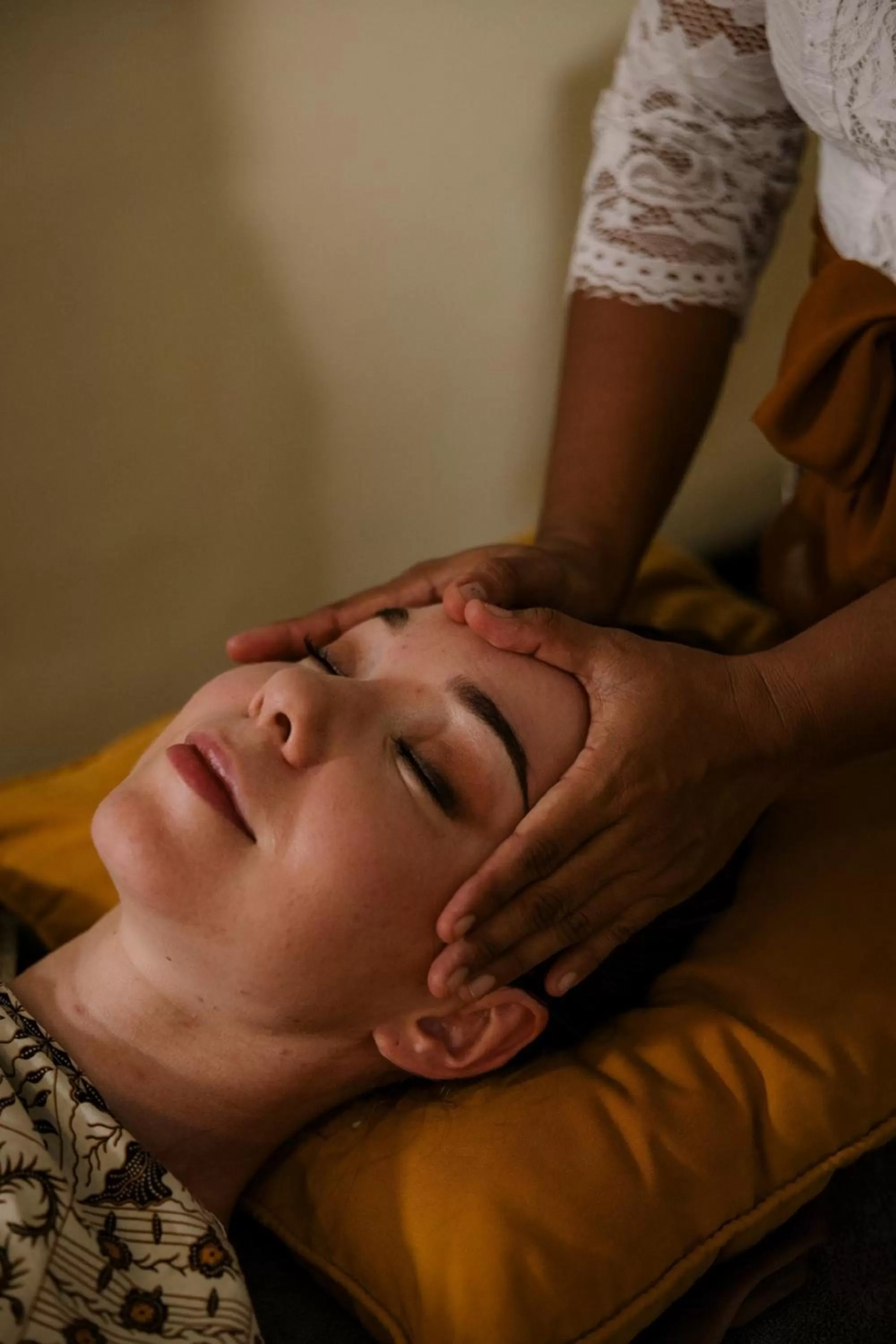 Massage in Ombak Sunset