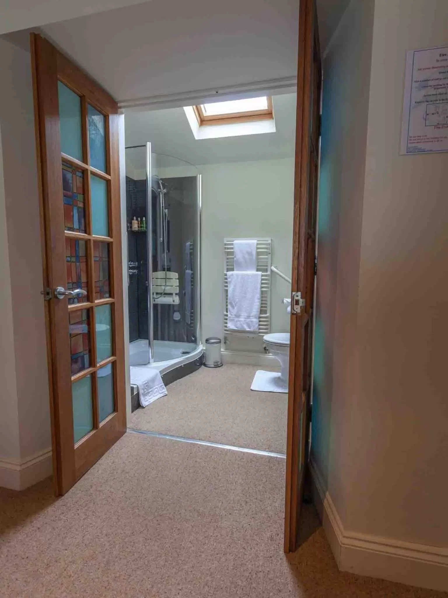 Bathroom in Shaftoe's Bed and Breakfast