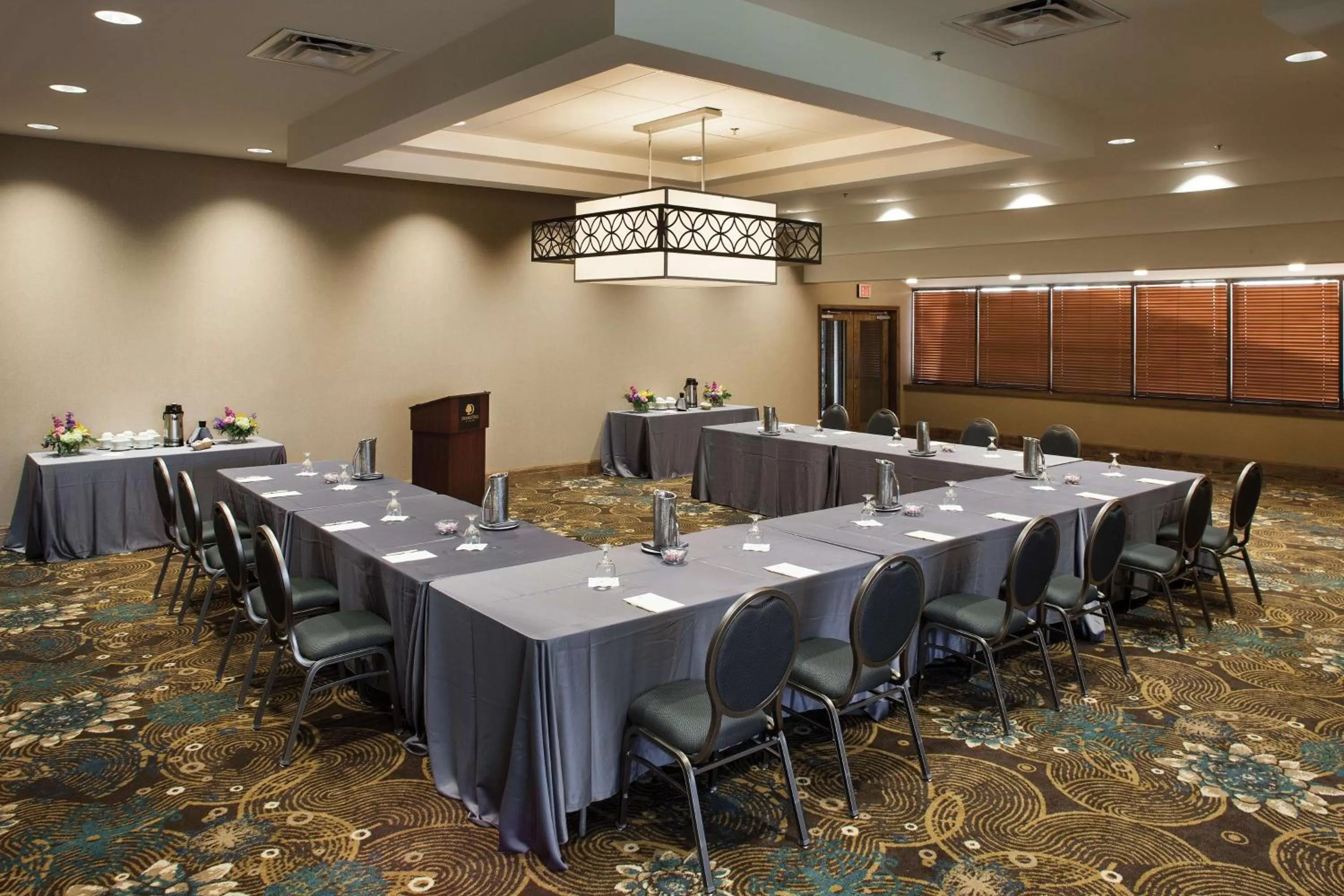 Meeting/conference room in DoubleTree by Hilton Murfreesboro