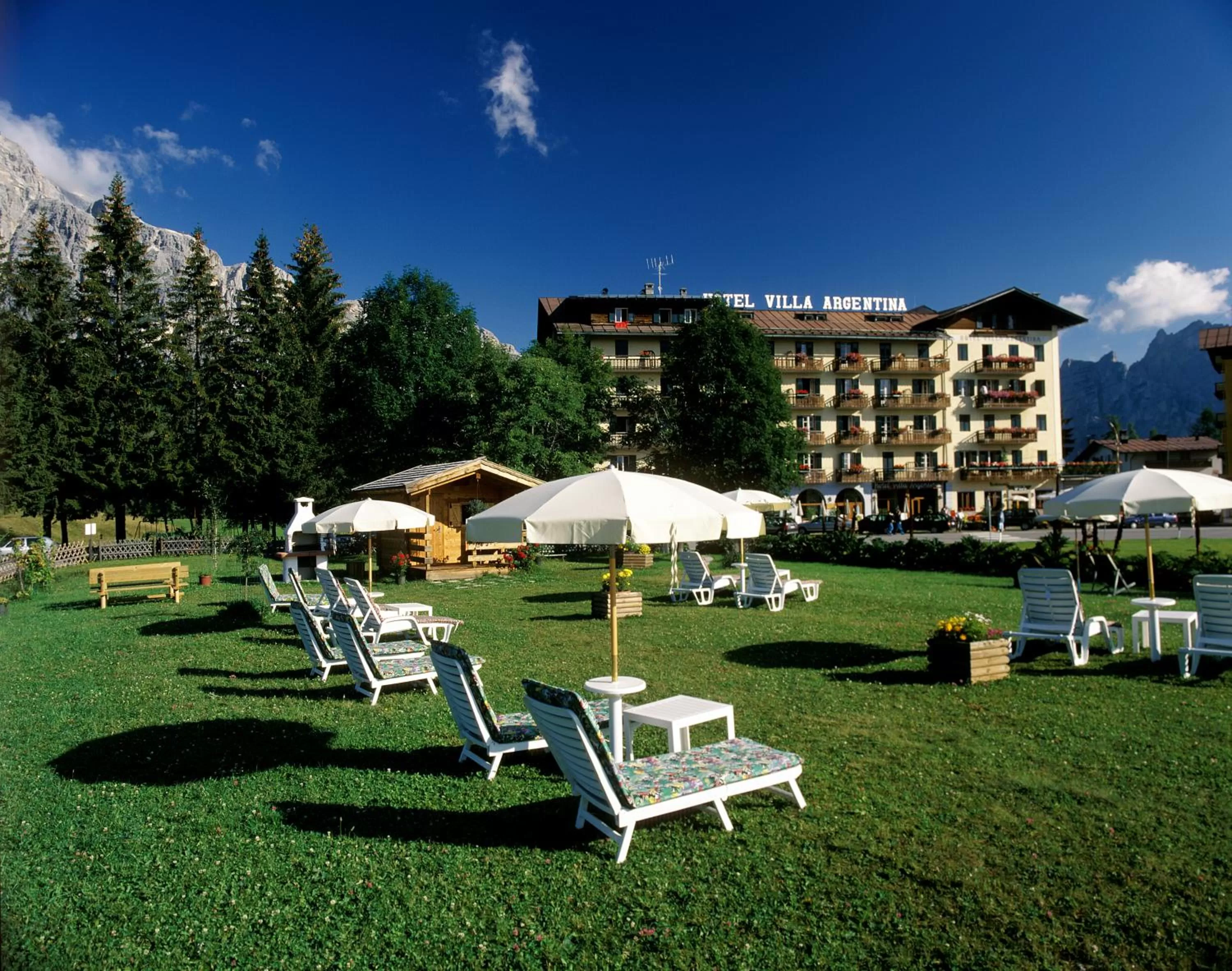 Summer in Hotel Villa Argentina