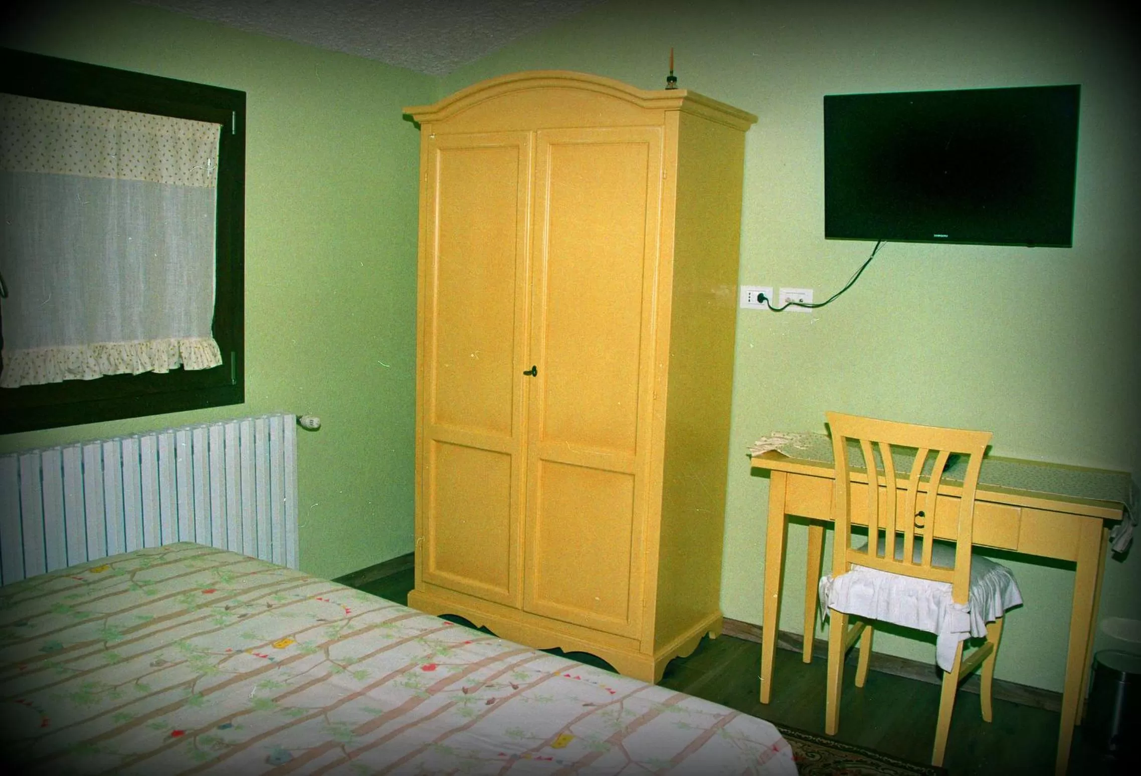 Decorative detail, TV/Entertainment Center in Locanda del Viandante