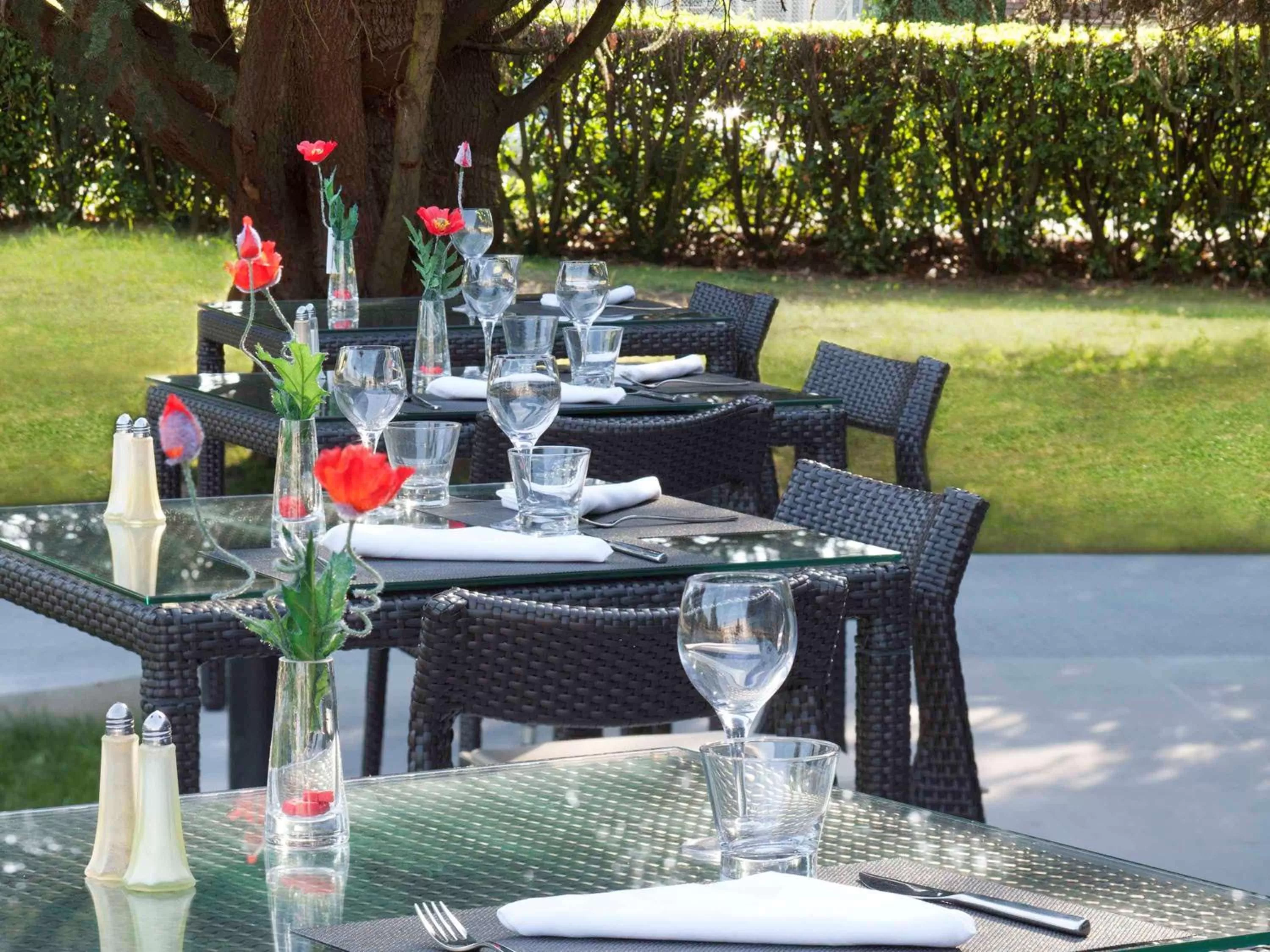 Restaurant/places to eat in Novotel Pau Pyrénées