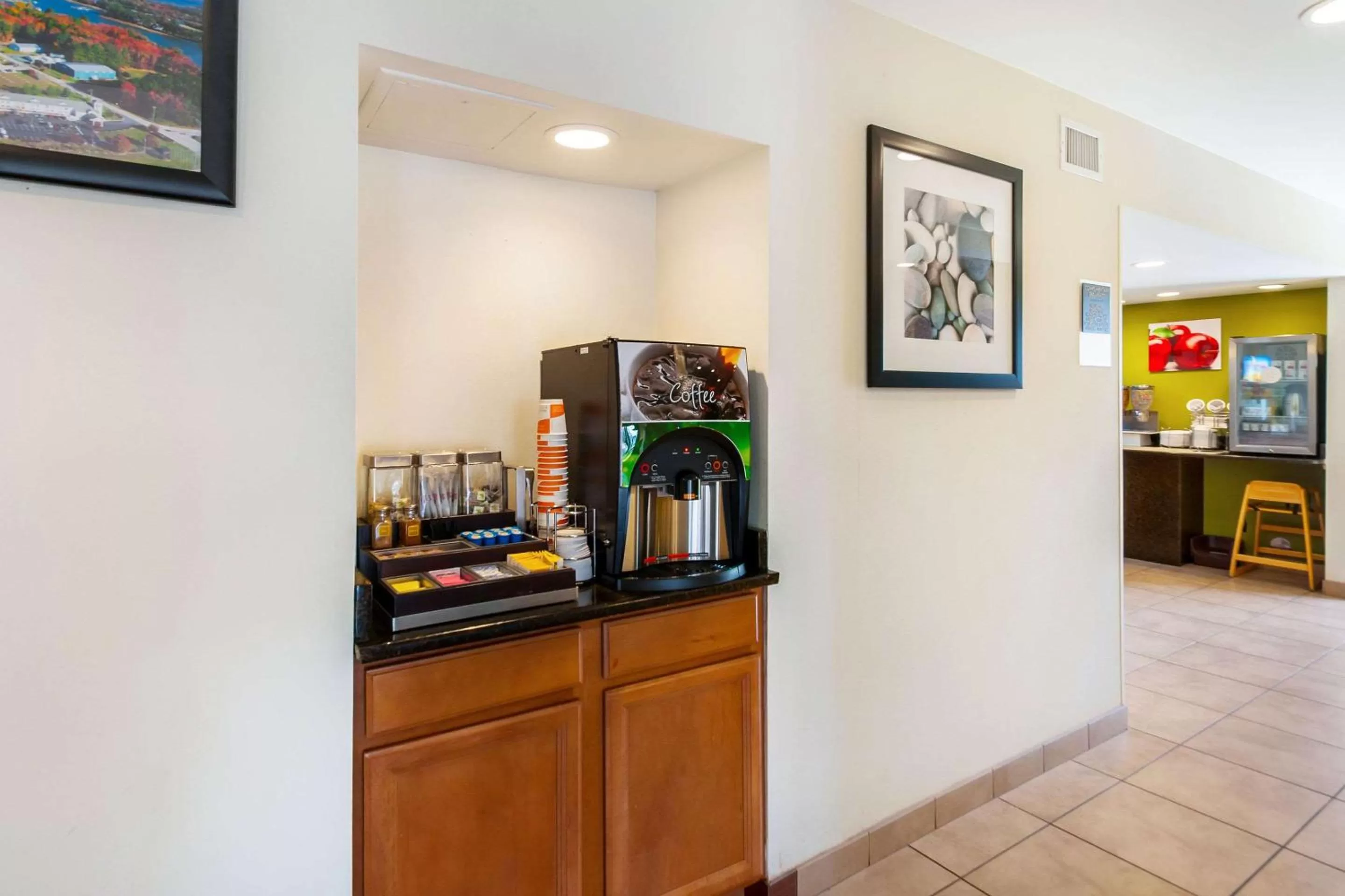 Restaurant/places to eat in Quality Inn Grasonville near Kent Island