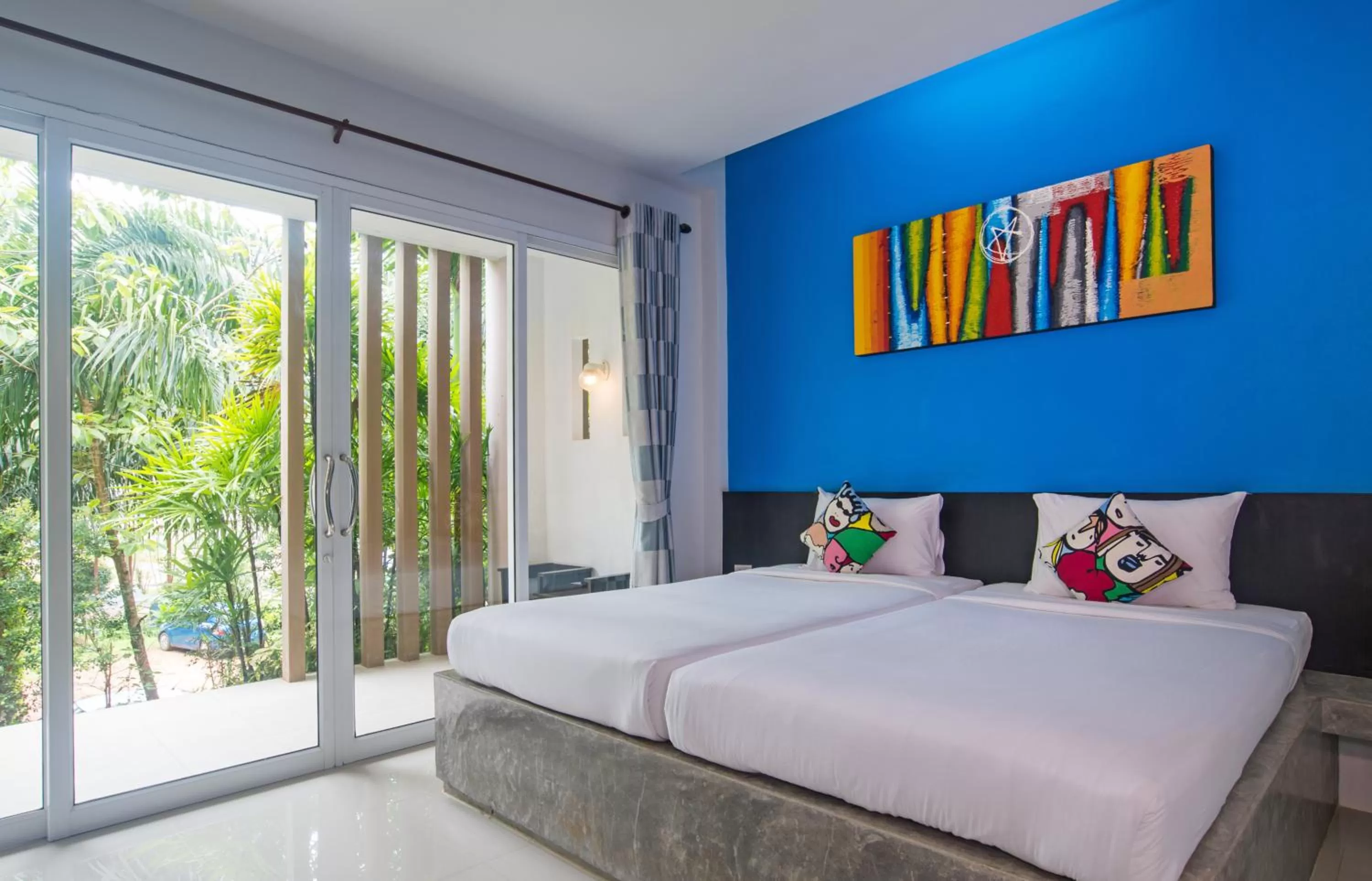 Restaurant/places to eat, Bed in The Fong Krabi resort