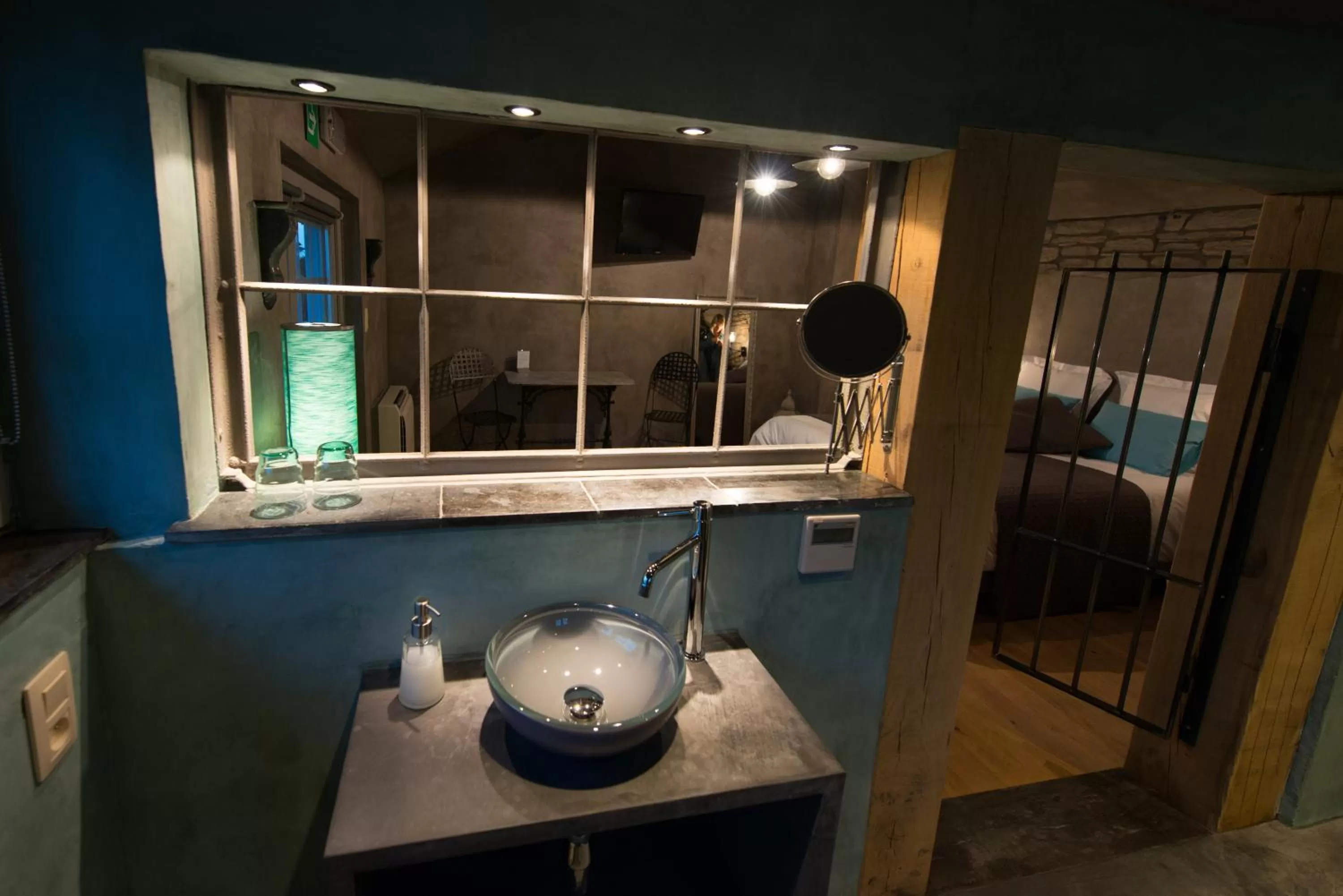 Shower in Les Chambres du Vivier, chambres d'hôtes à Durbuy