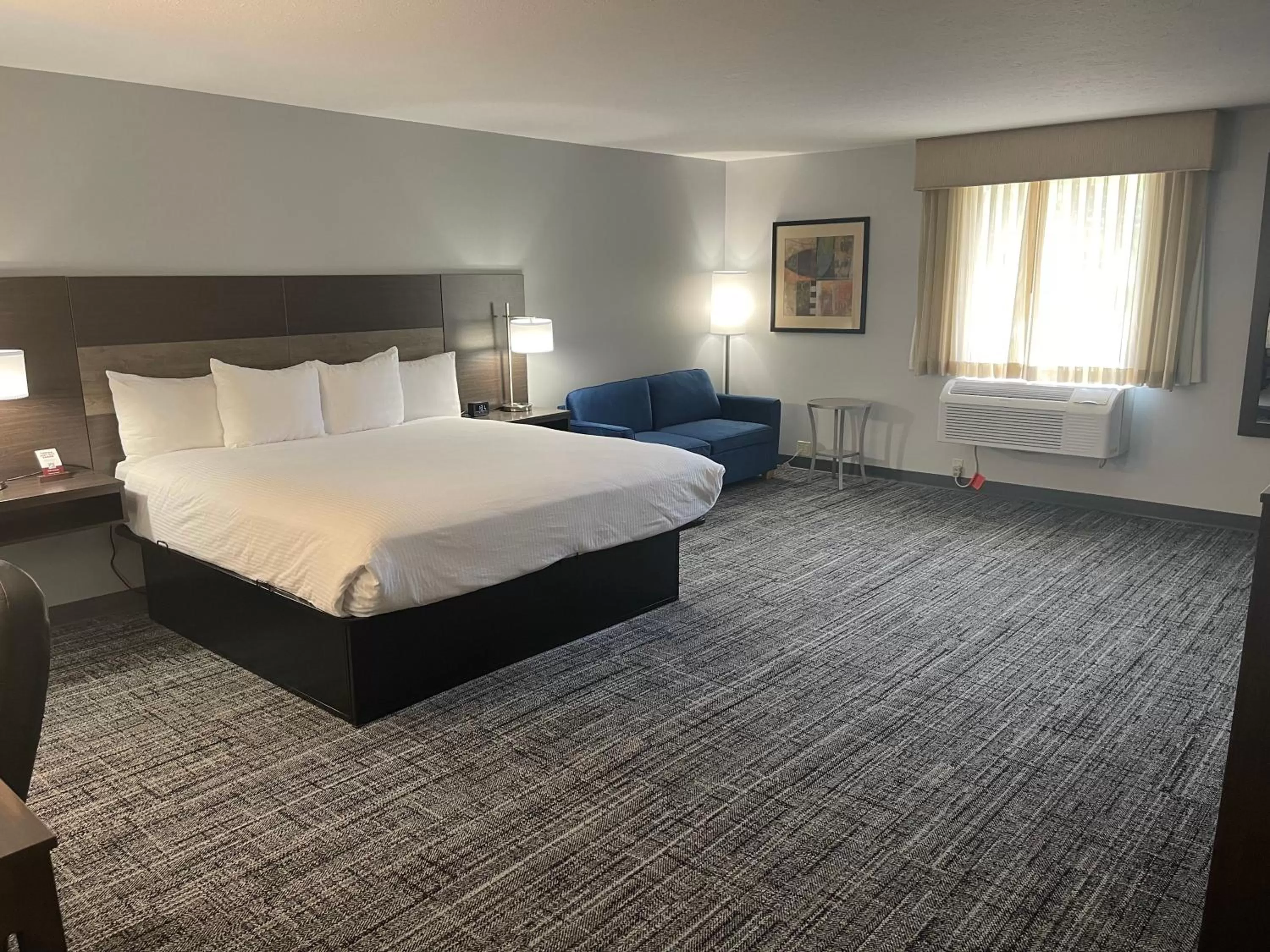 Guests, Bed in Best Western DuBois Hotel