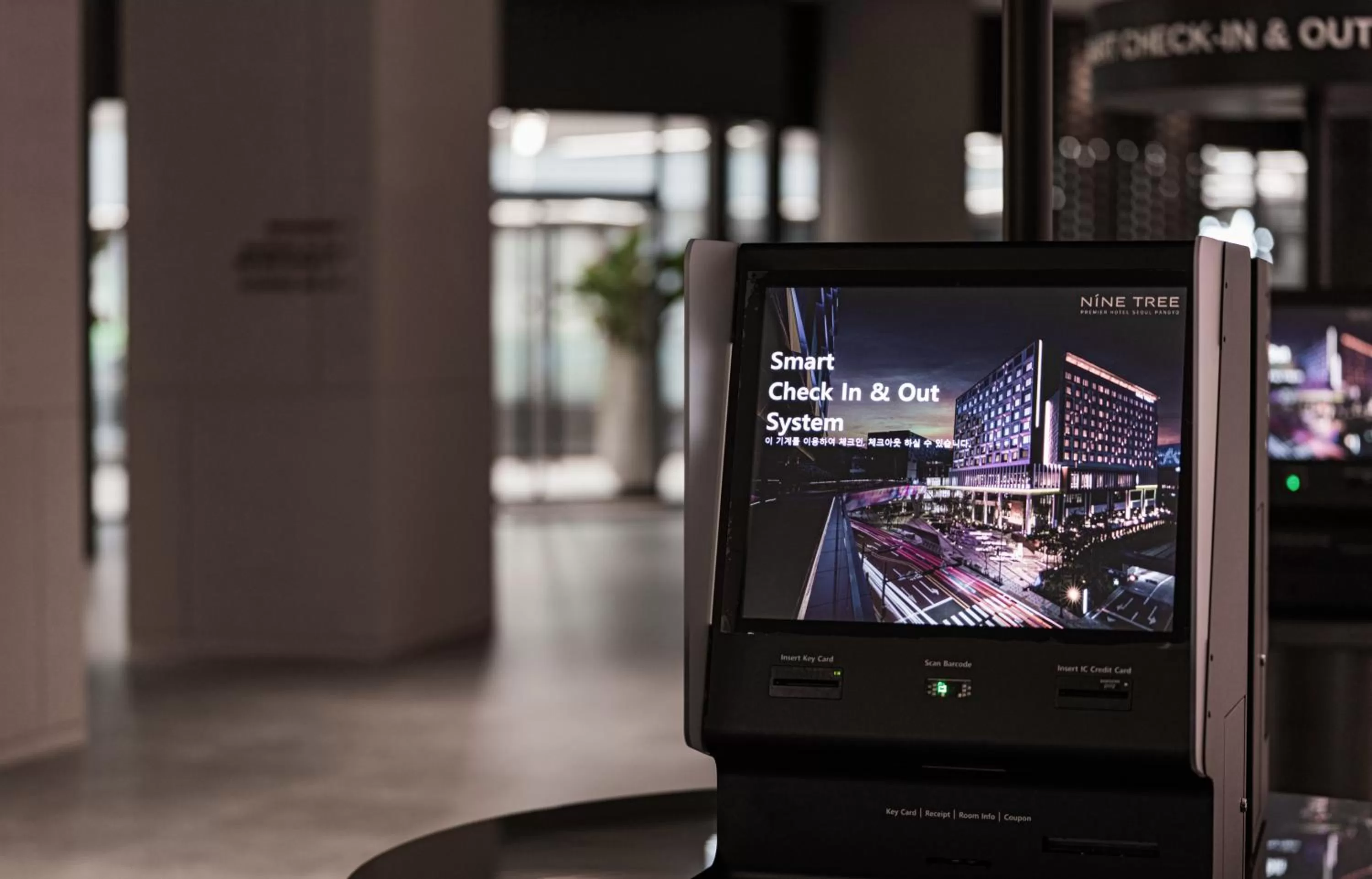 Lobby or reception in Nine Tree by Parnas Seoul Pangyo