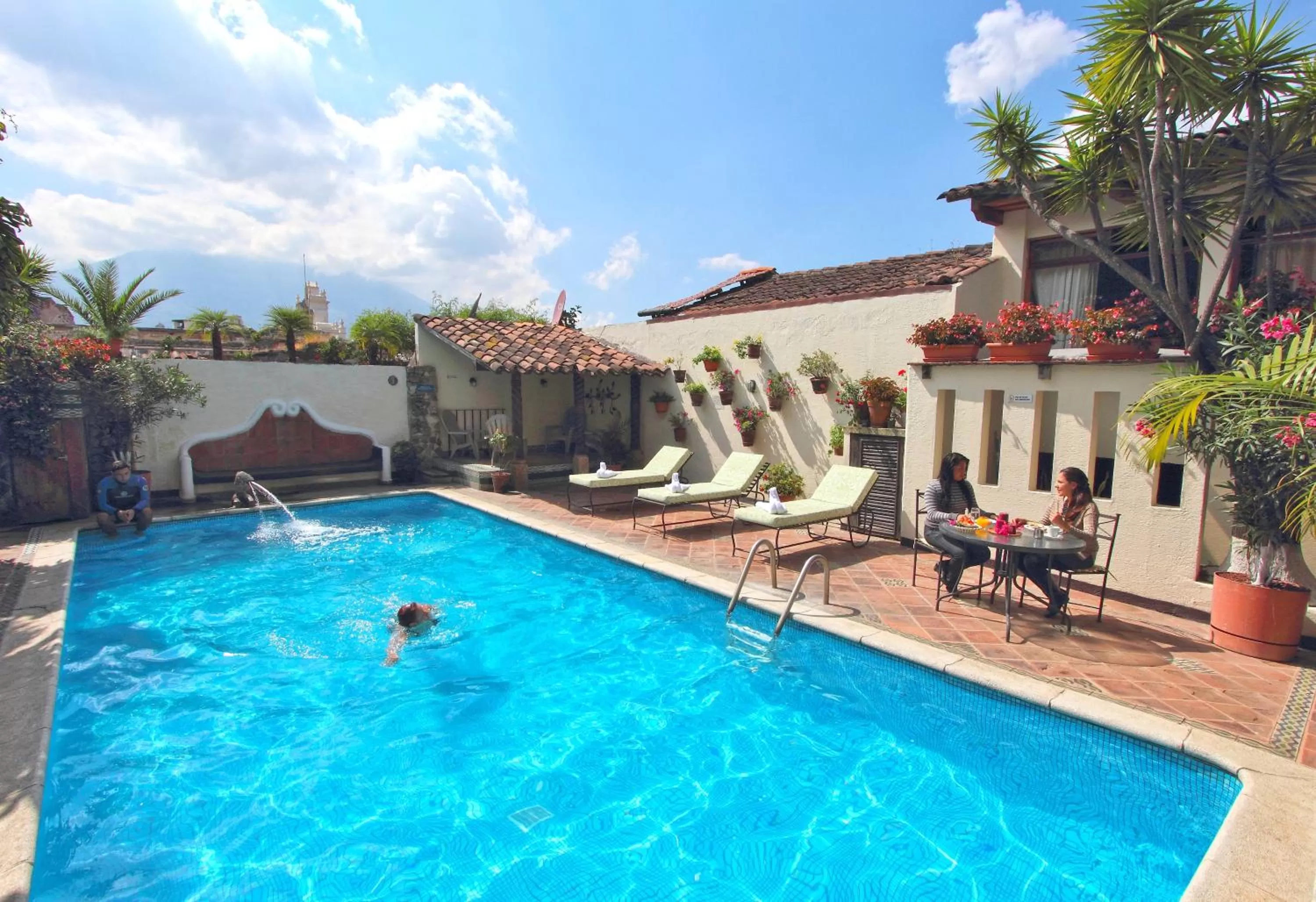 Swimming pool in Hotel Casa del Parque by AHS