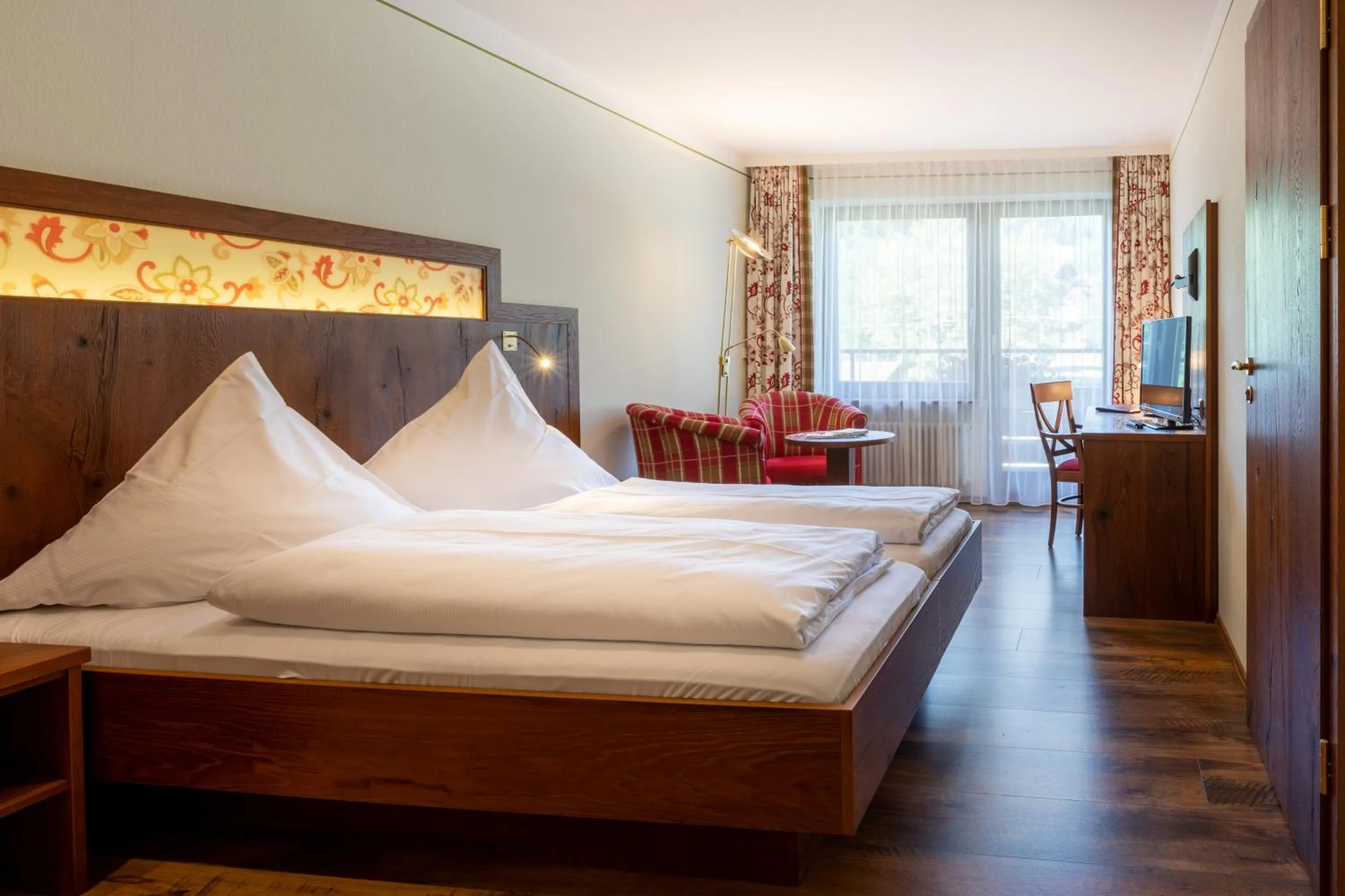 Photo of the whole room, Bed in Sackmann Wanderhotel