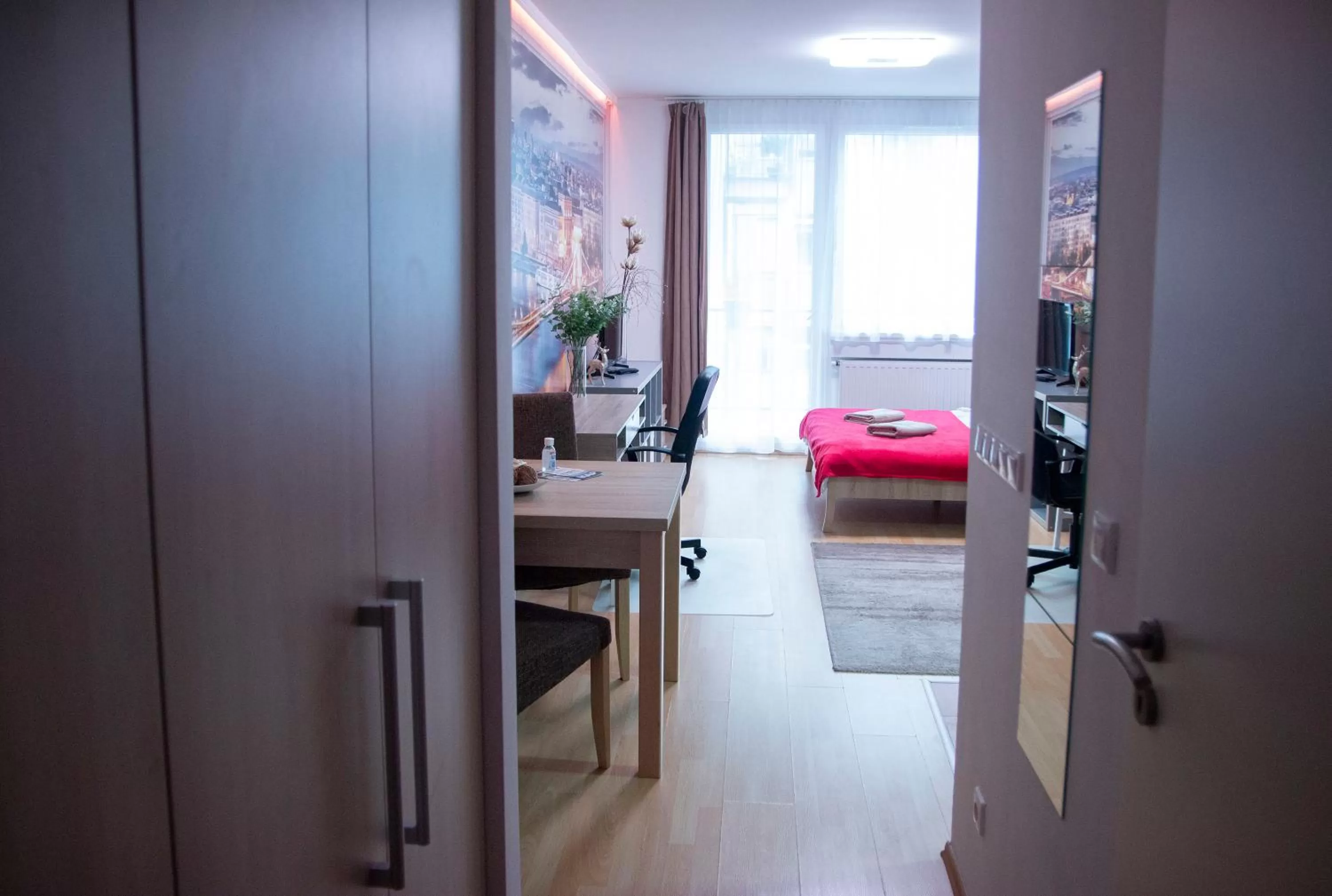 Photo of the whole room in Keleti Aparthotel