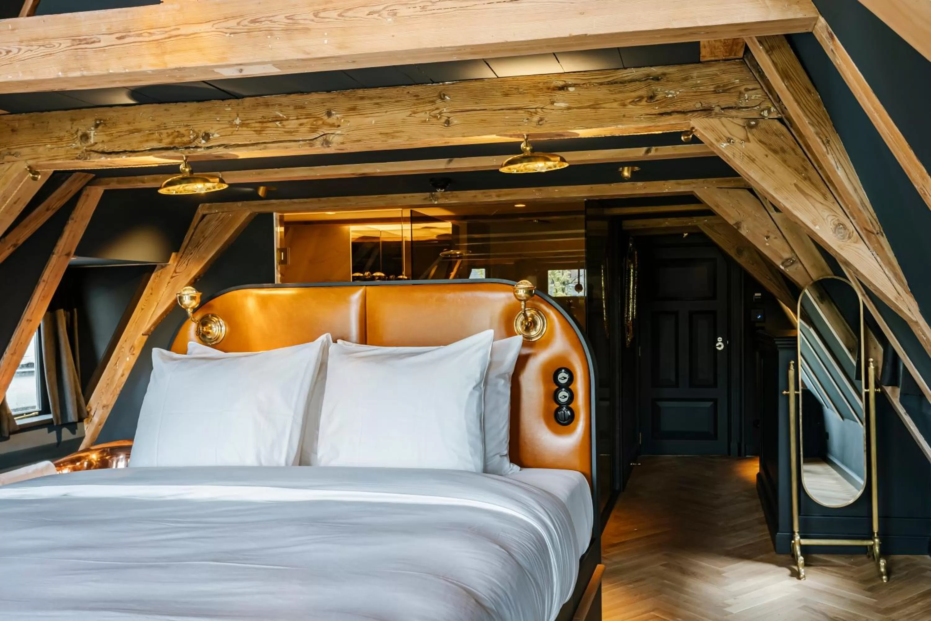 Bed in Boutique Hotel The Noblemen