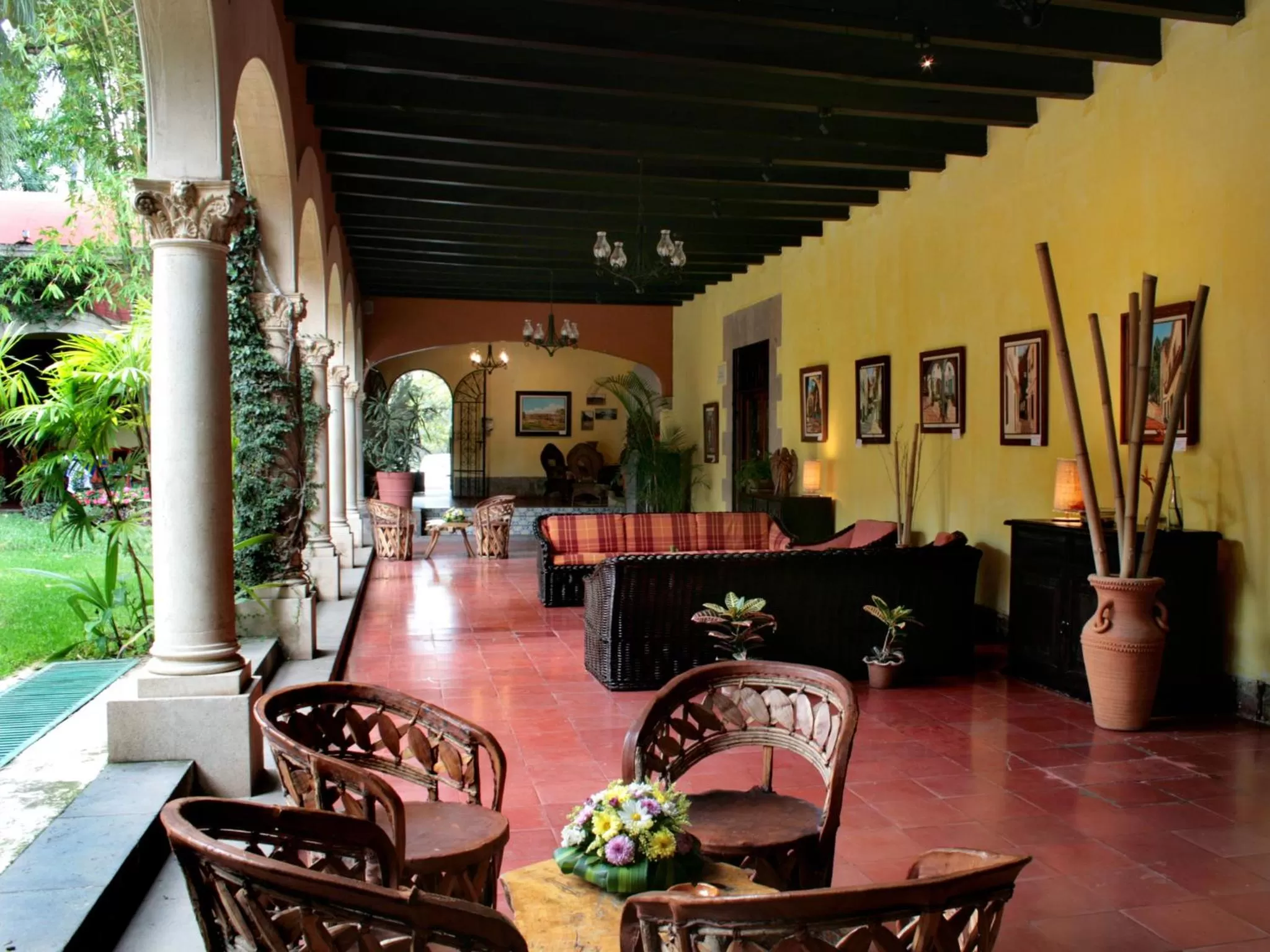 Living room in Hotel Racquet Cuernavaca