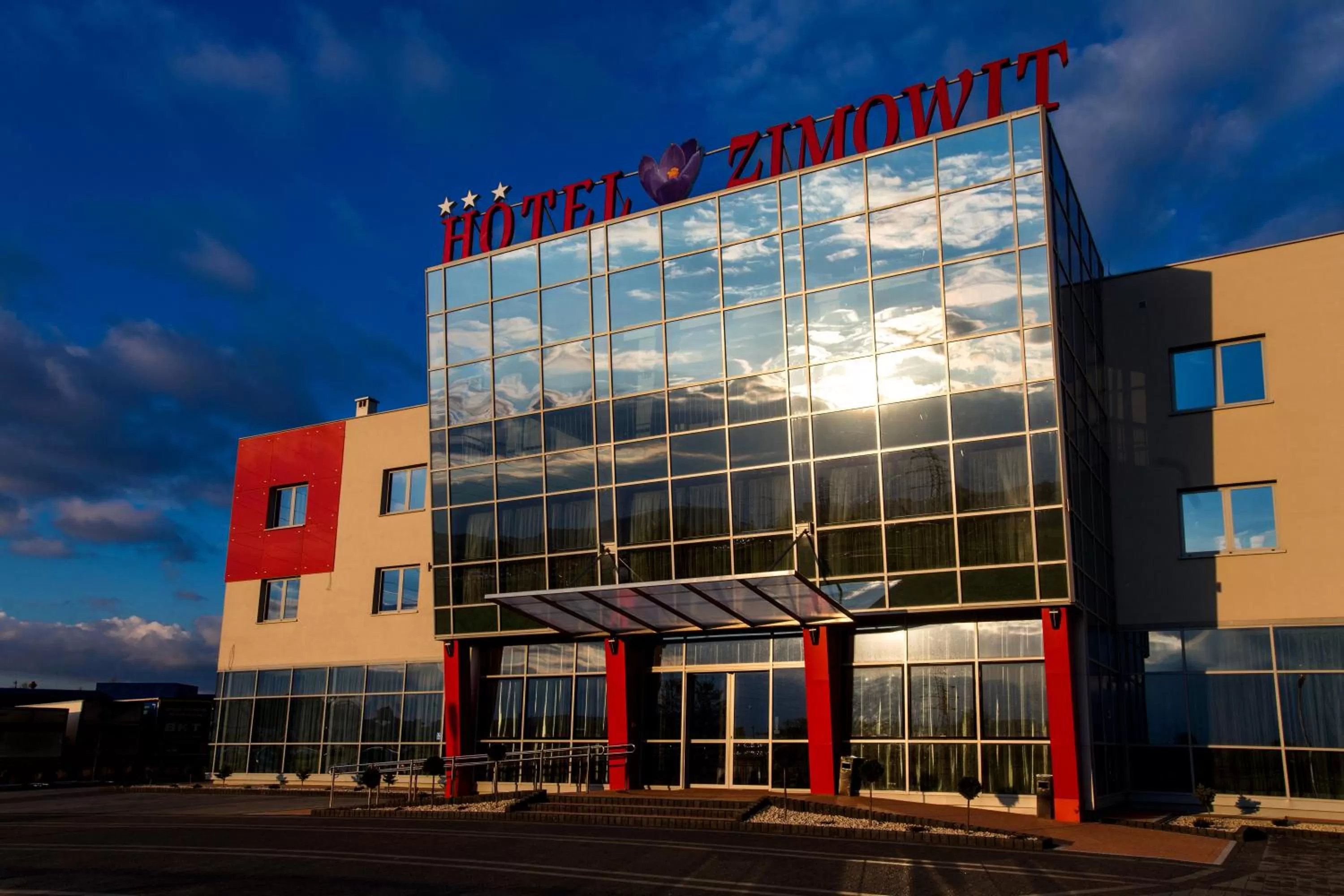 Facade/entrance in Hotel Zimowit
