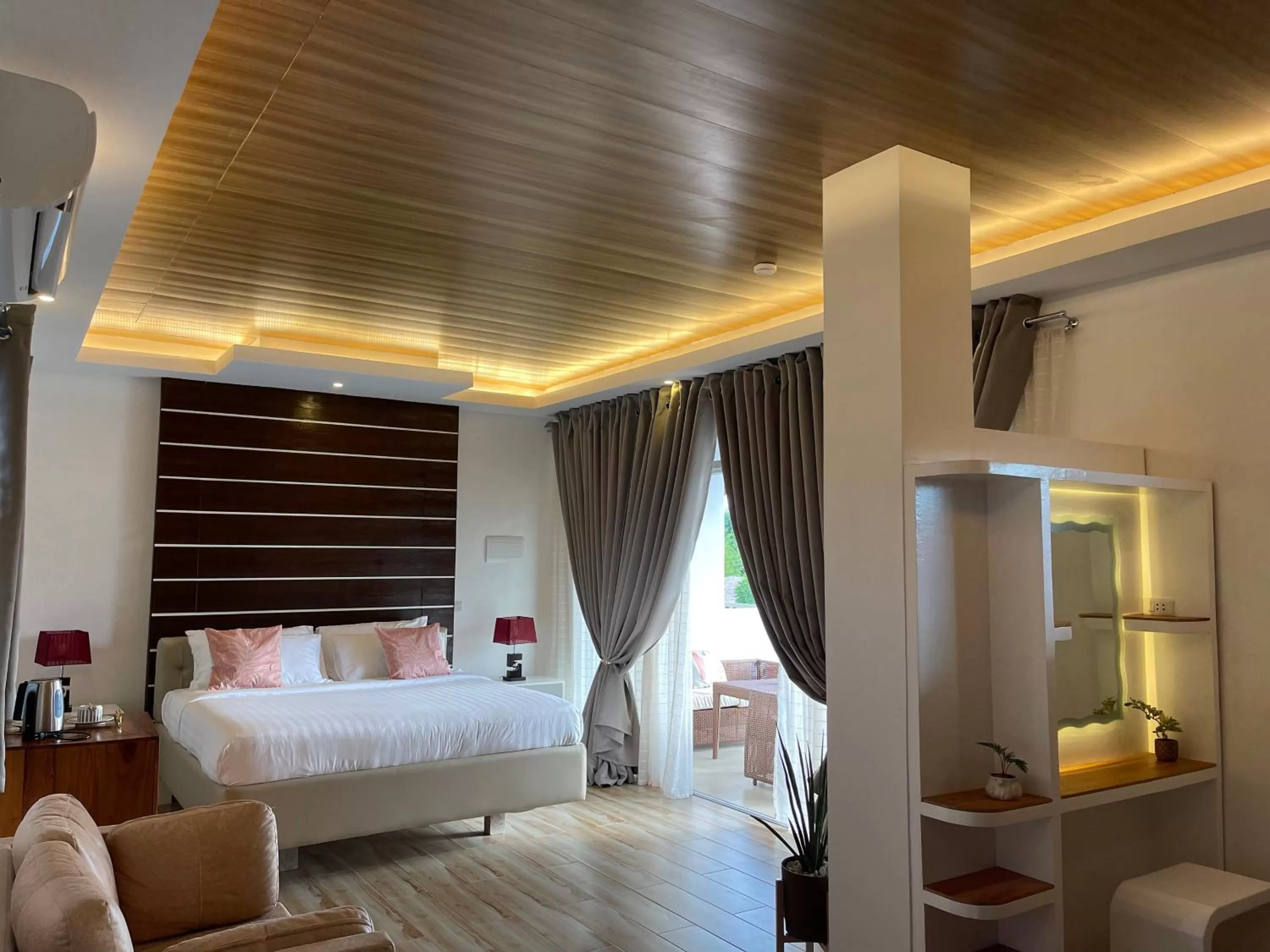 Photo of the whole room, Bed in Bella Napoli Resort & Resto