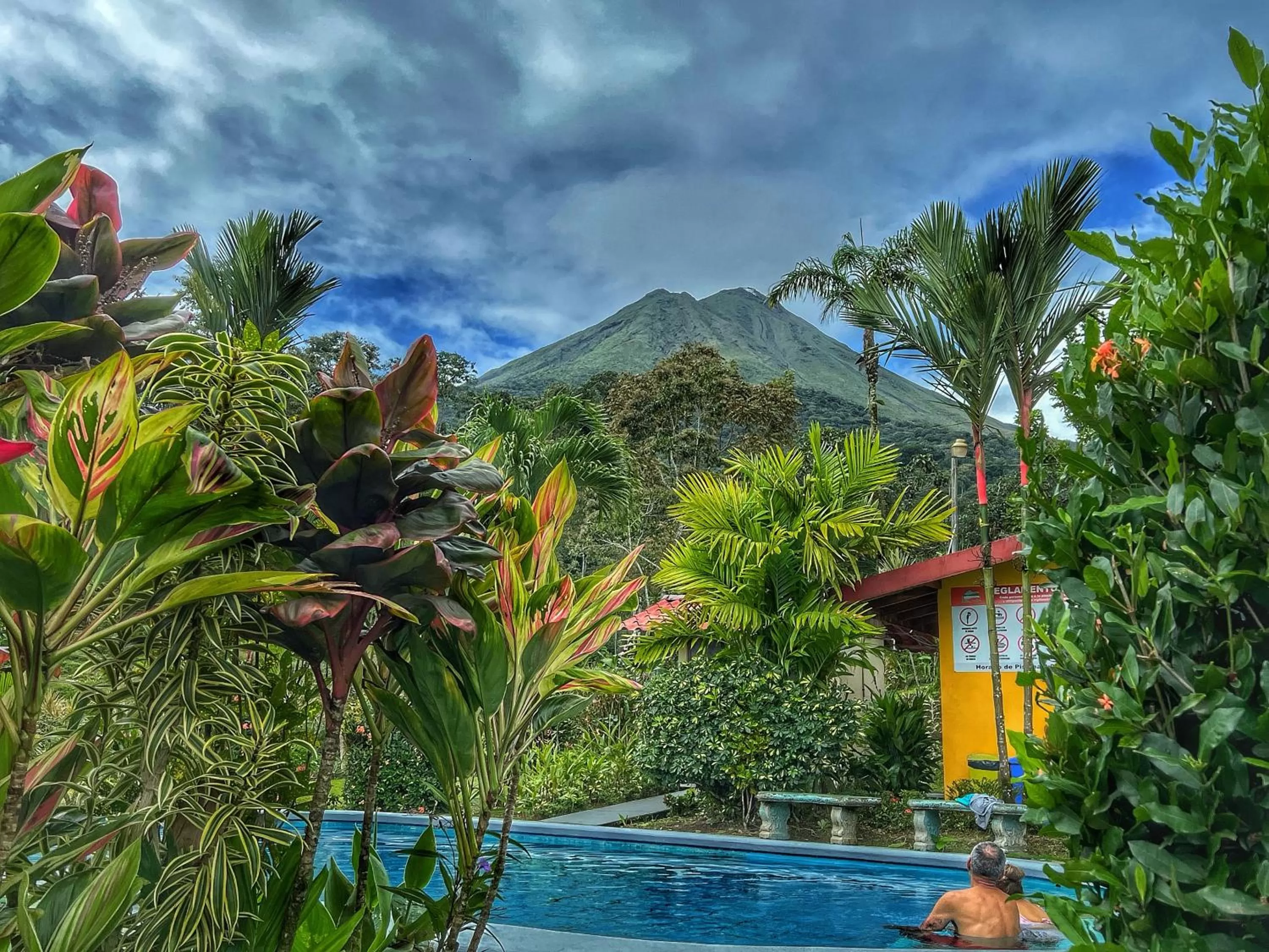 Day in Loma Real Hot Springs Bed & Breakfast