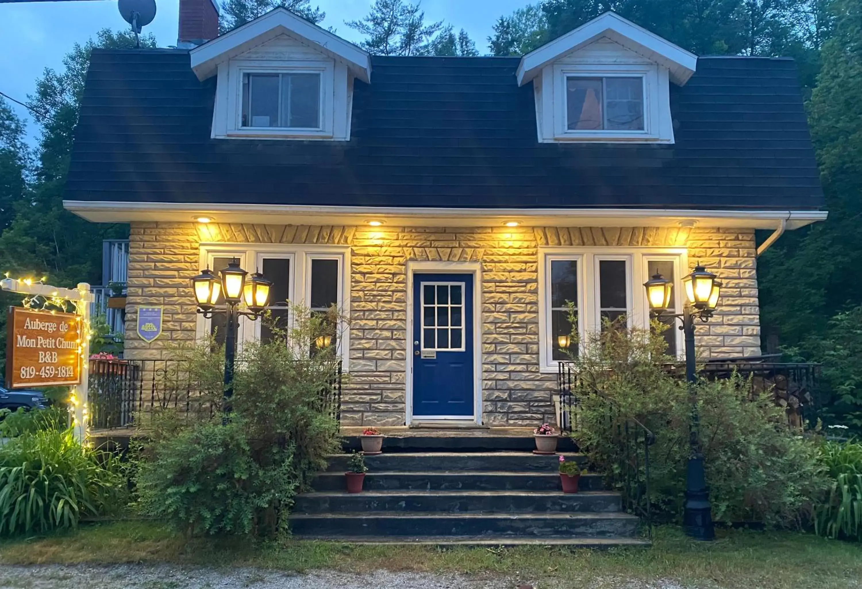 Auberge De Mon Petit Chum B&B Auberge De Mon Petit Chum B&B