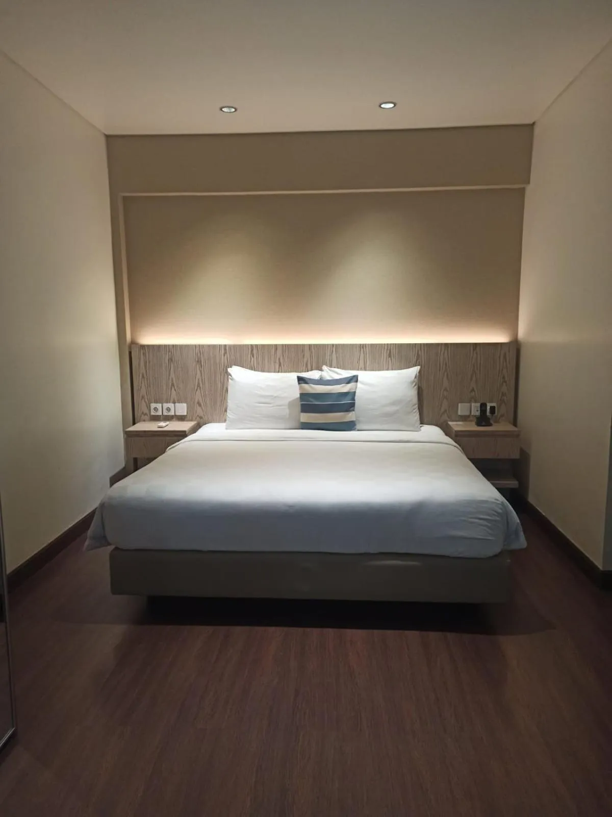 Bed in Dwijaya House of Pakubuwono