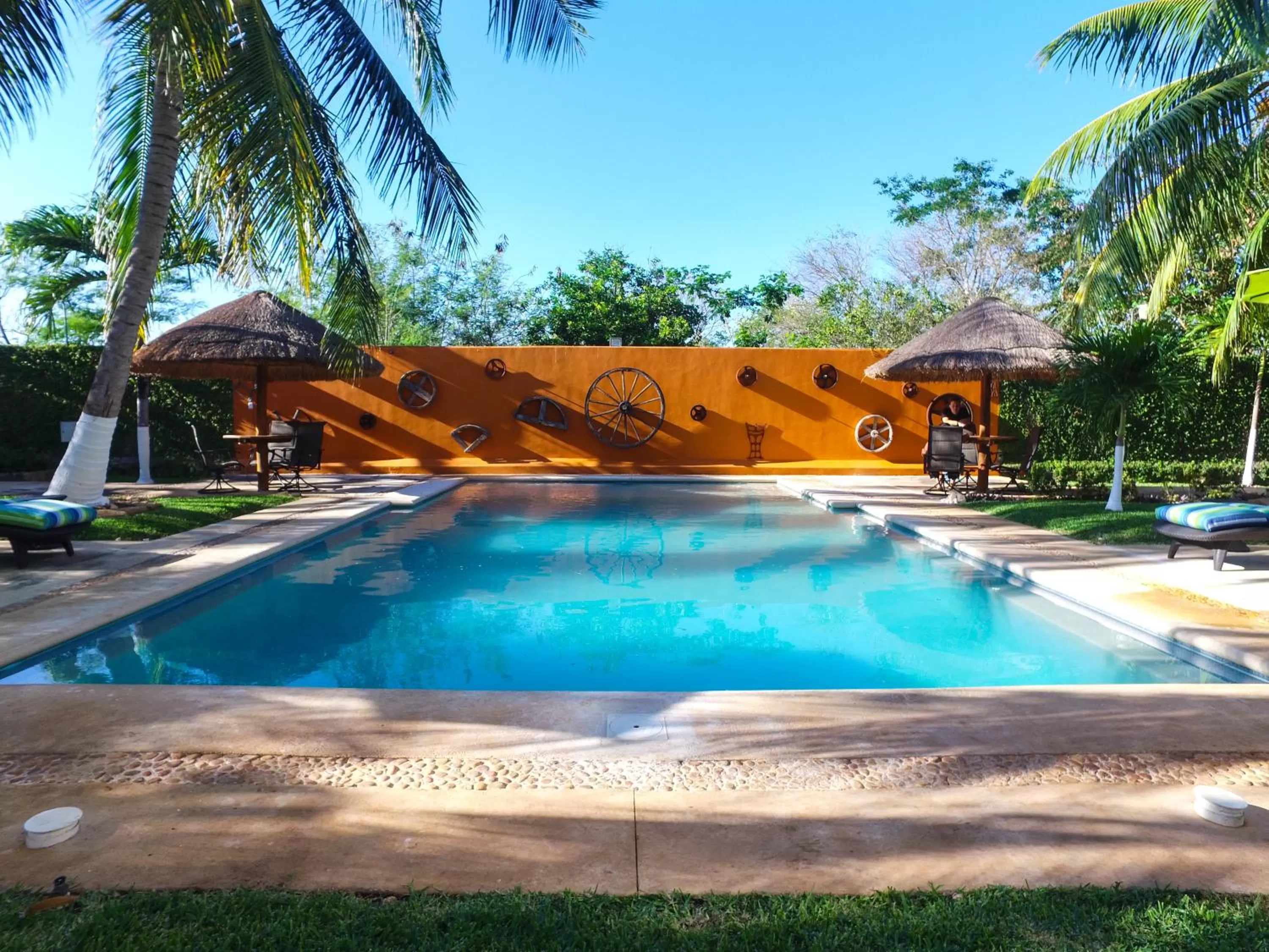Swimming pool in Casa Xcanatun