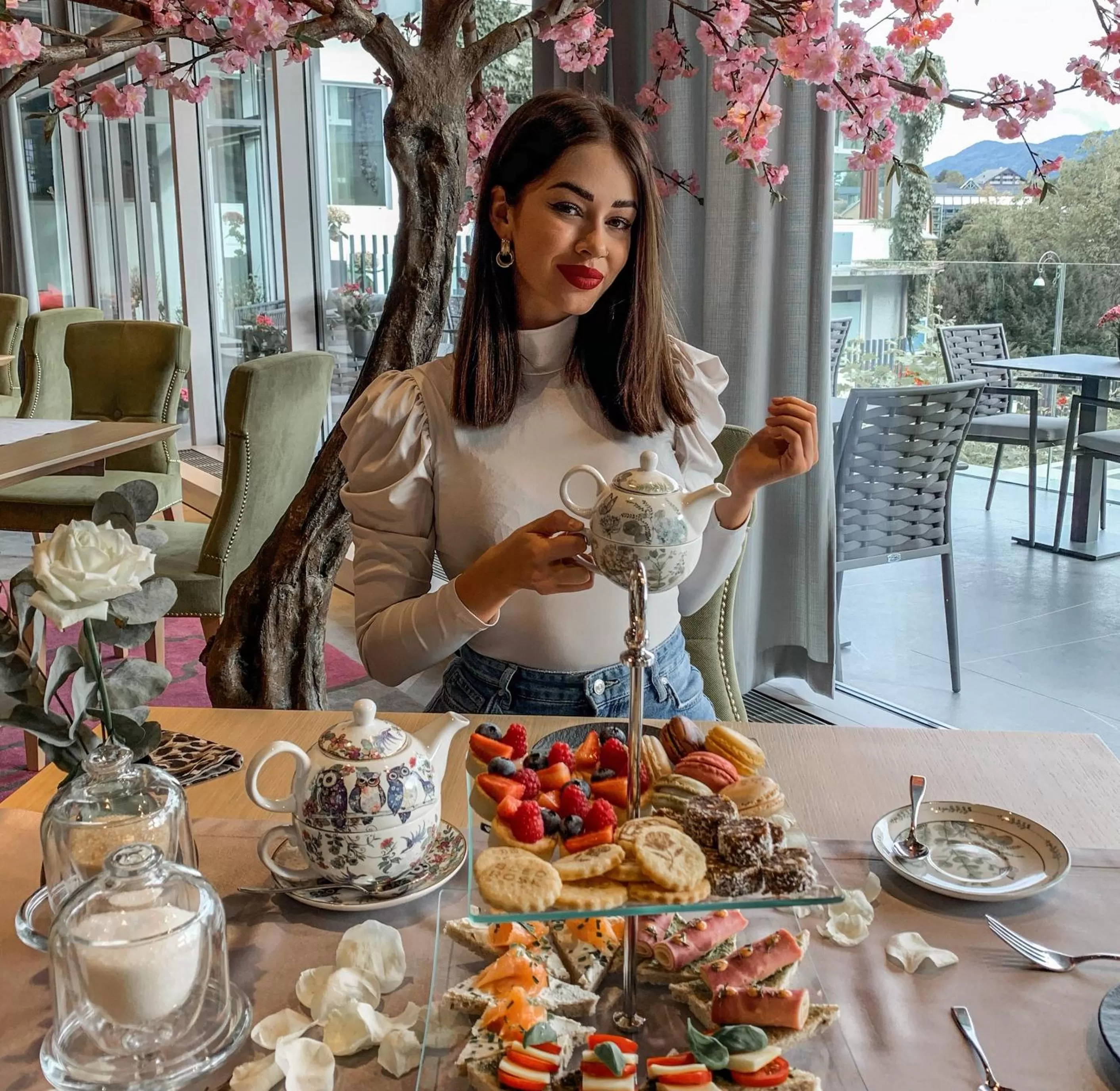 Restaurant/places to eat in Bled Rose Hotel